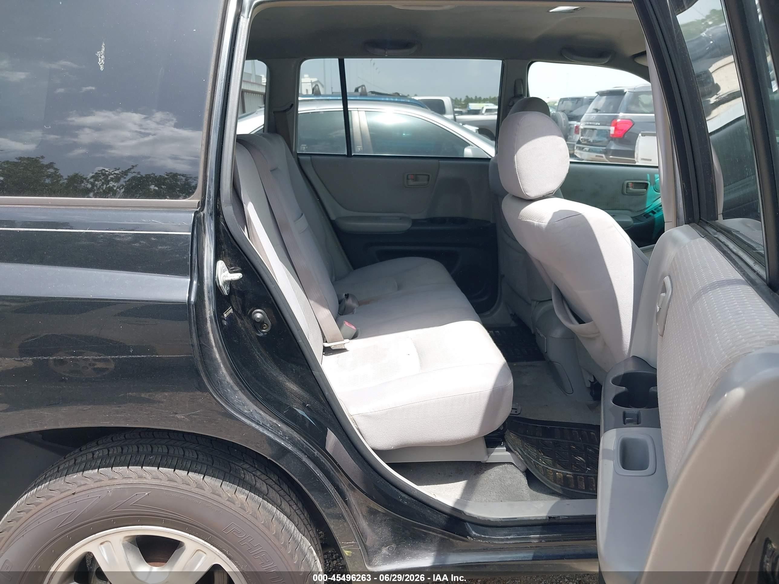 2005 Toyota Highlander V6 Black vin: JTEGP21A950064568