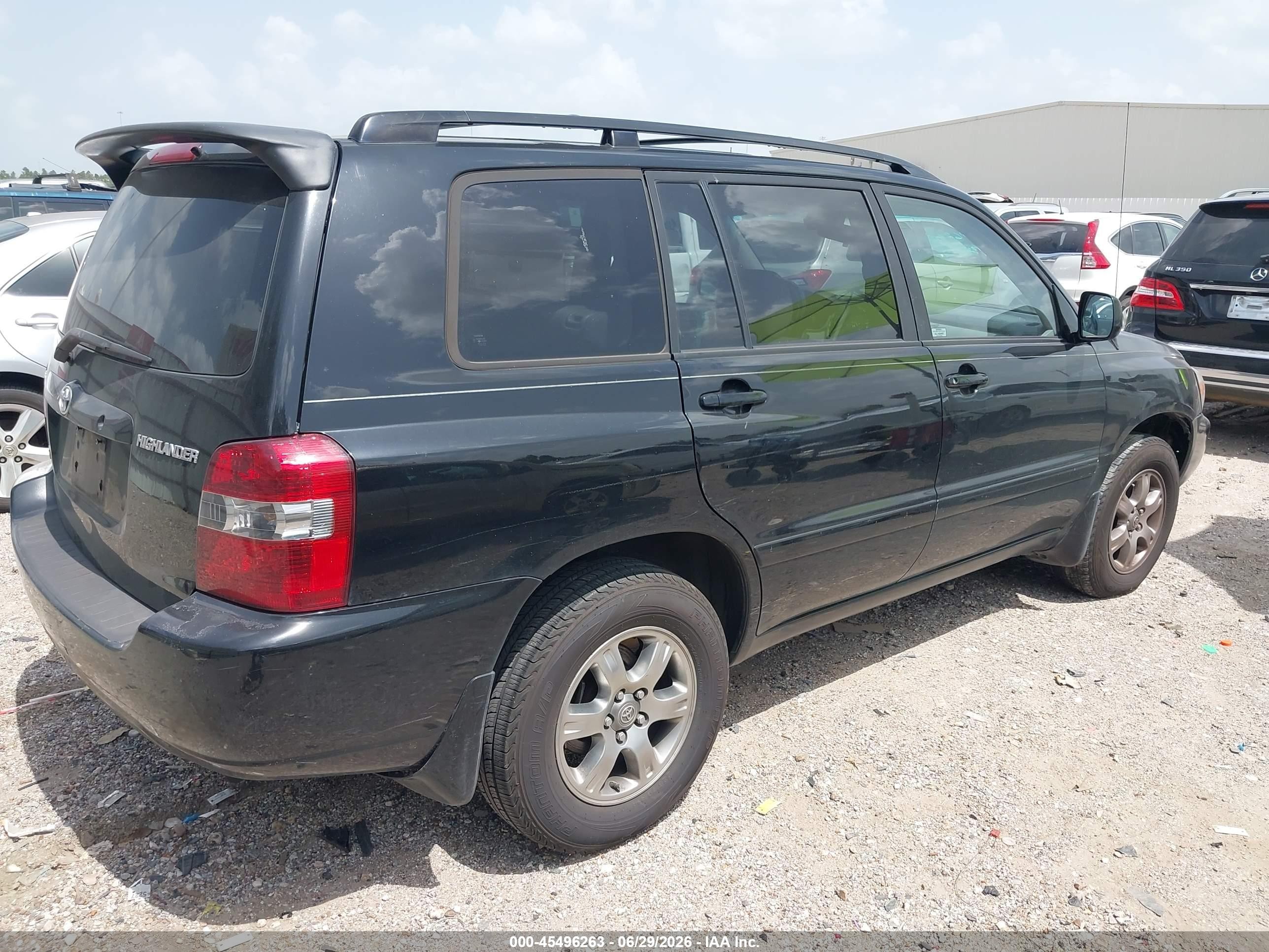 2005 Toyota Highlander V6 Black vin: JTEGP21A950064568