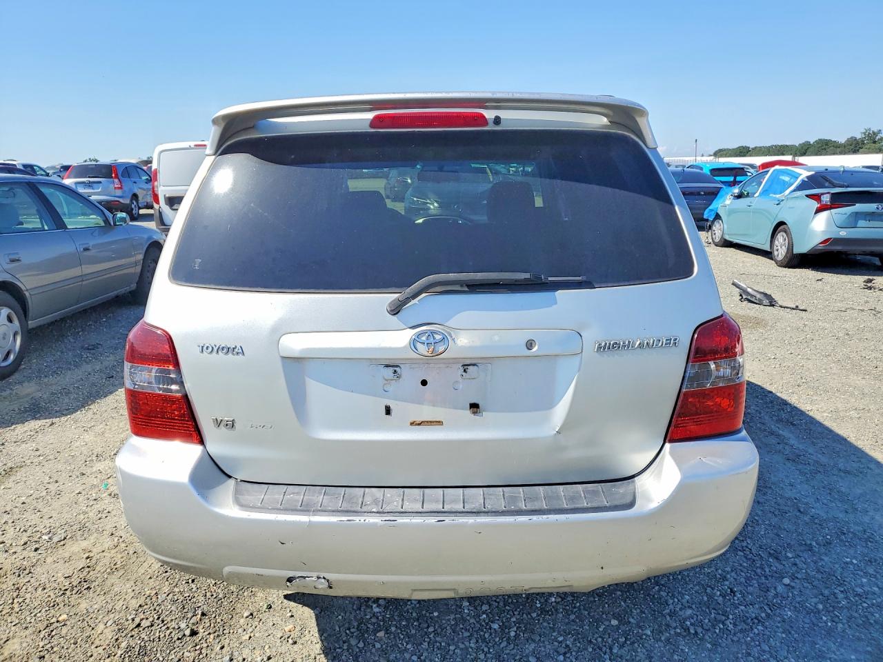 2005 Toyota Highlander Limited Silver vin: JTEGP21A950090829