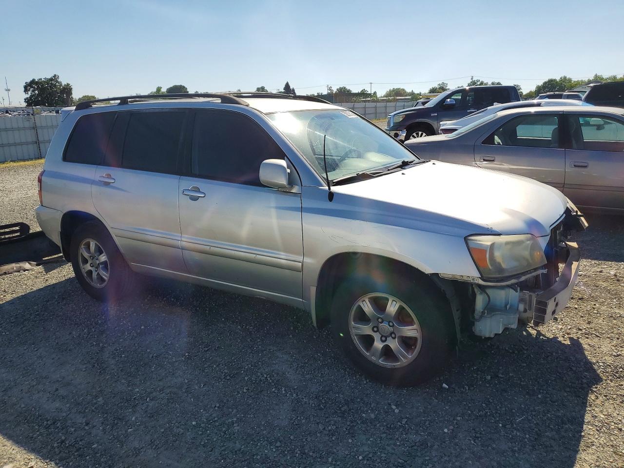 2005 Toyota Highlander Limited Silver vin: JTEGP21A950090829