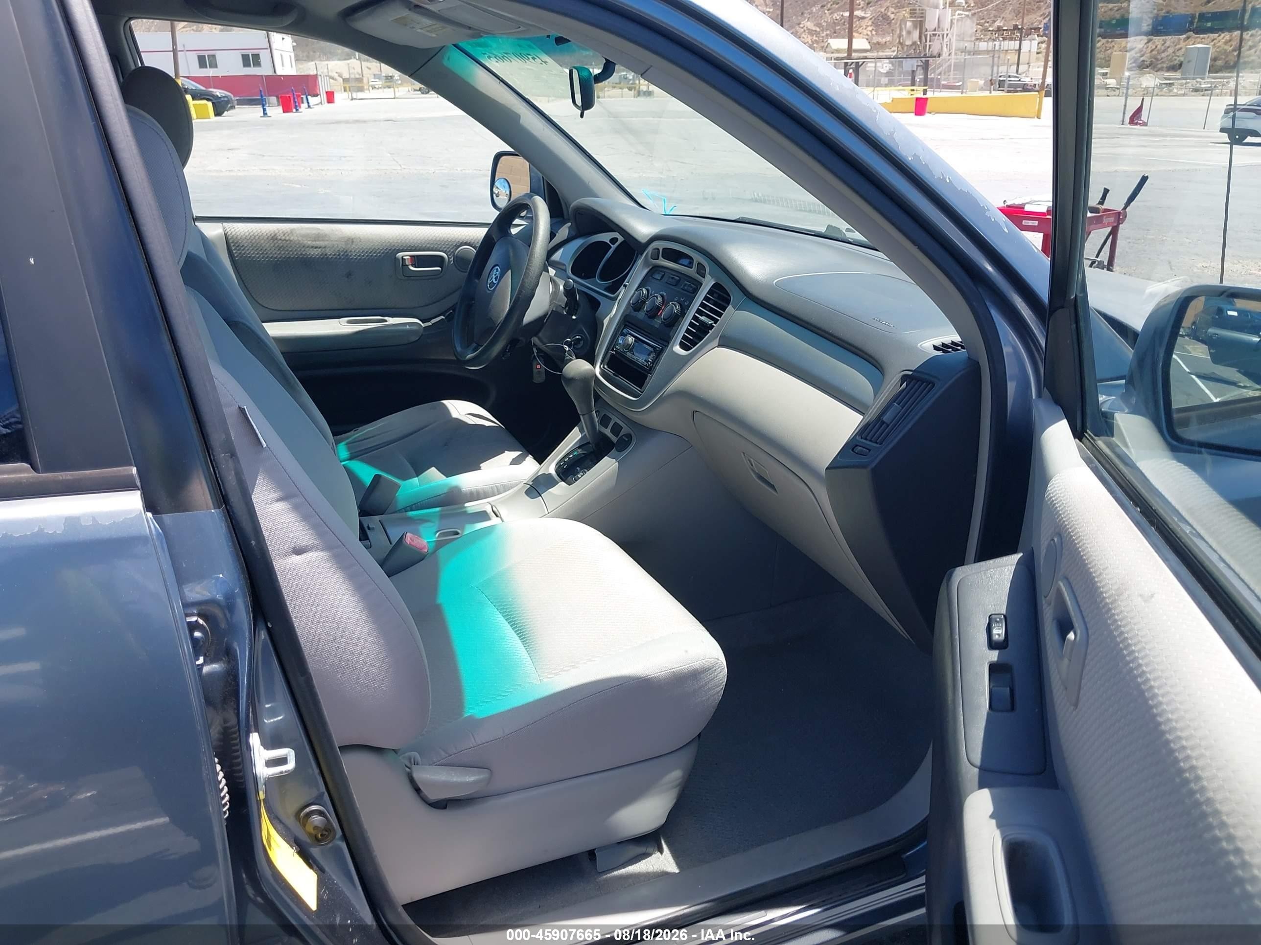 2006 Toyota Highlander V6 Silver vin: JTEGP21A960094039
