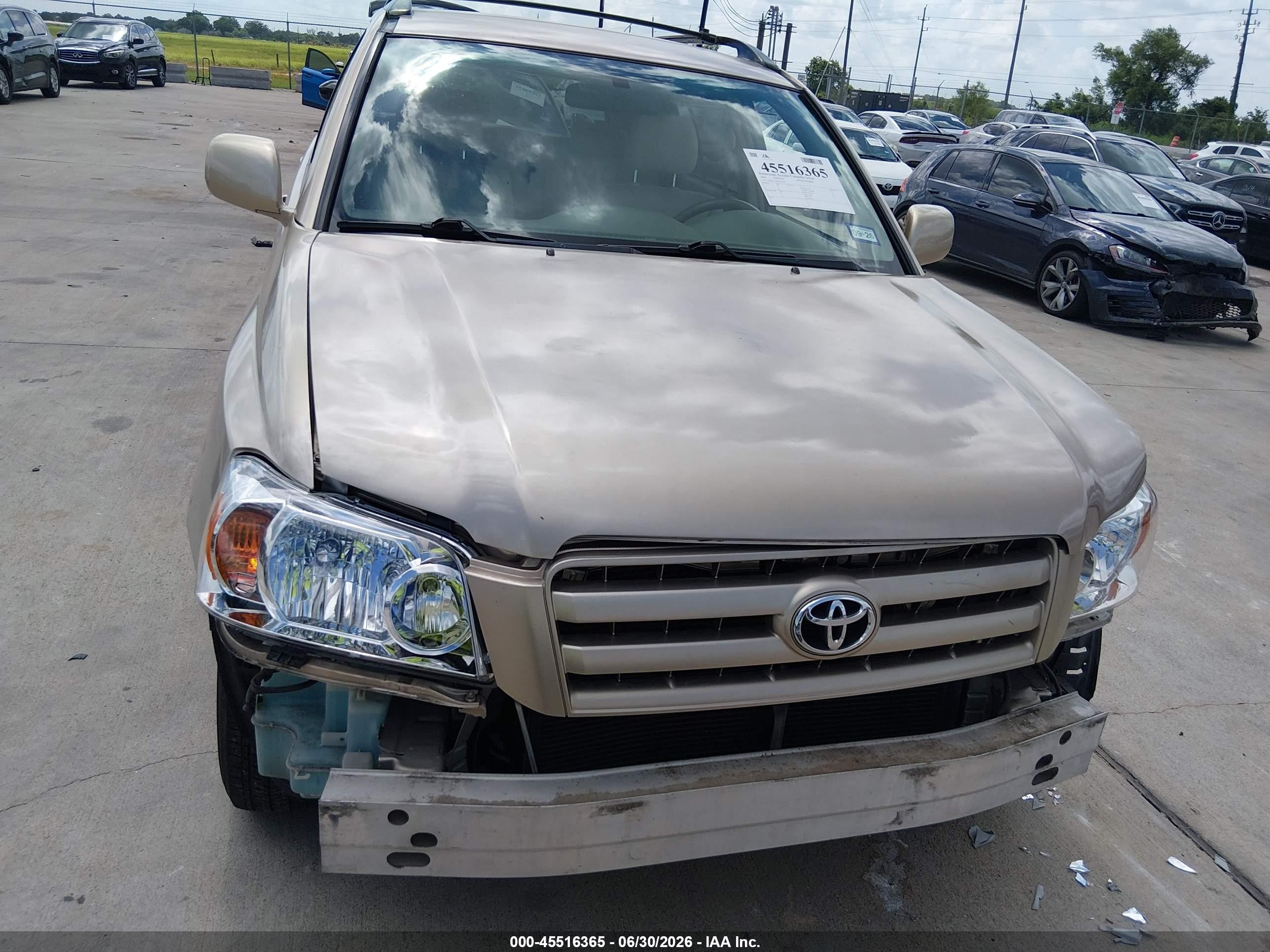 2006 Toyota Highlander V6 Gold vin: JTEGP21A960113656