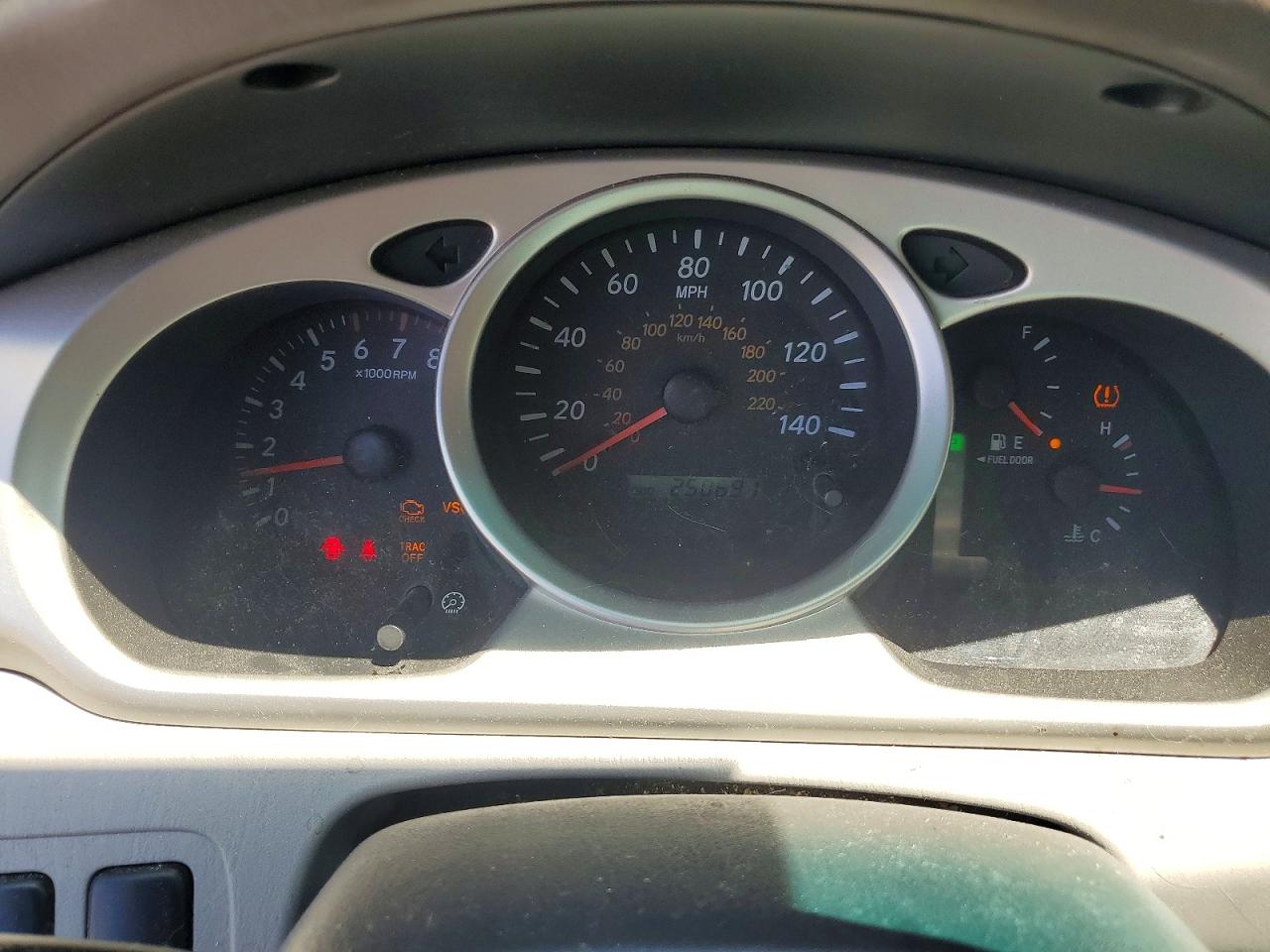 2006 Toyota Highlander Limited Серебряный vin: JTEGP21A960116105