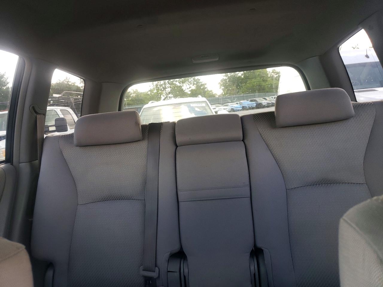 2005 Toyota Highlander Base Blue vin: JTEGP21AX50082688