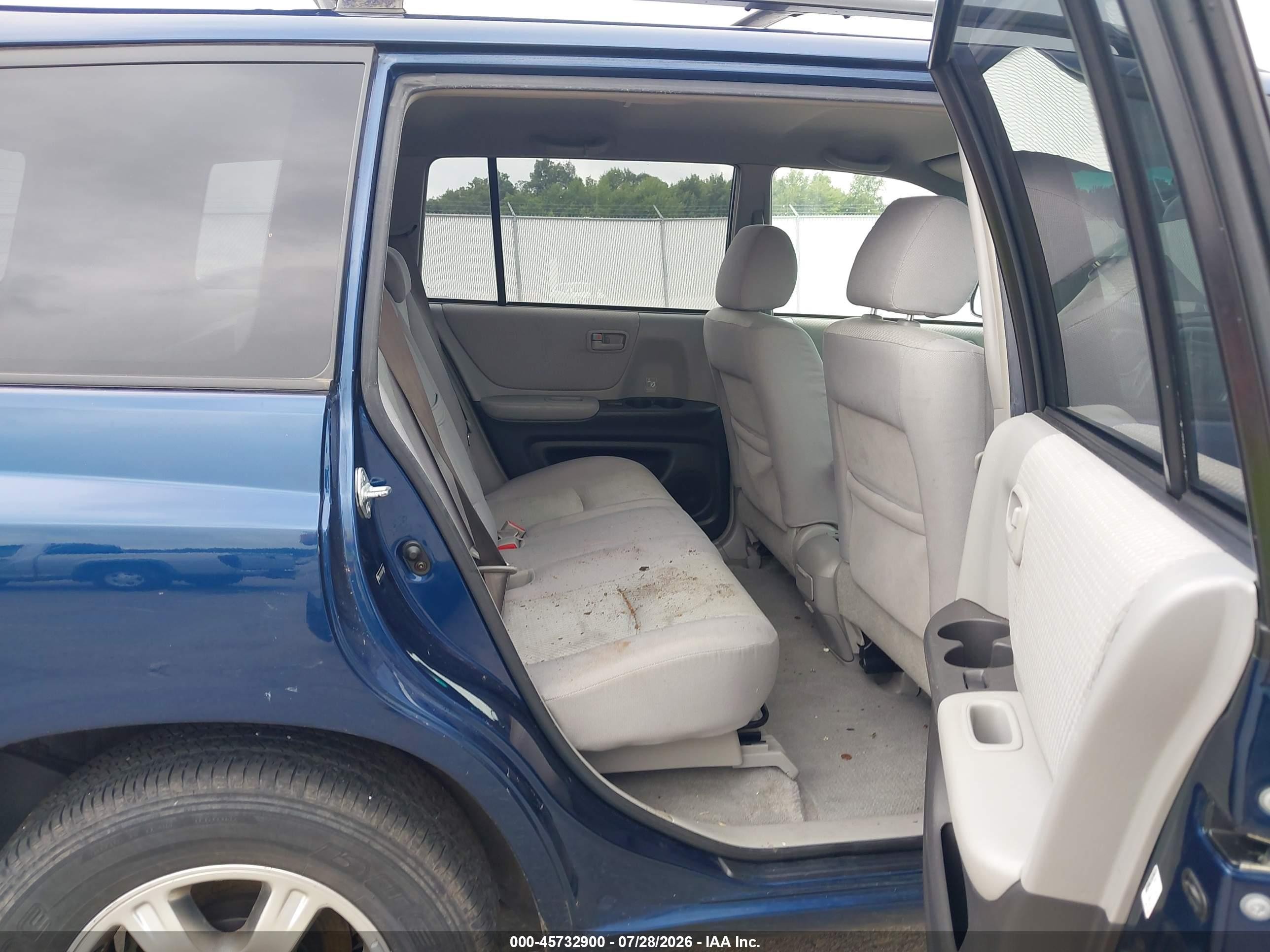 2006 Toyota Highlander V6 Blue vin: JTEGP21AX60104898