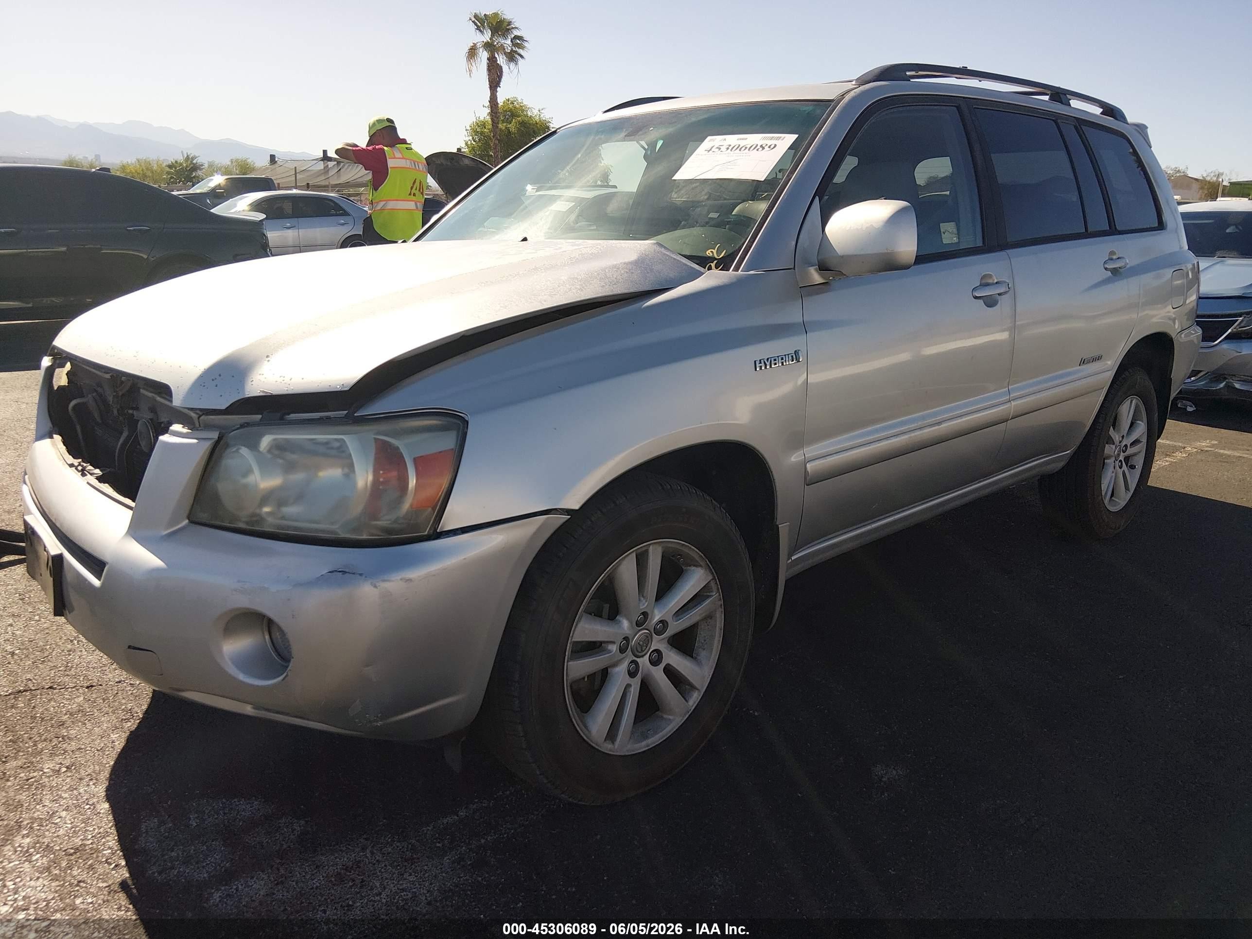2007 Toyota Highlander Hybrid Limited V6 Silver vin: JTEGW21A070017712