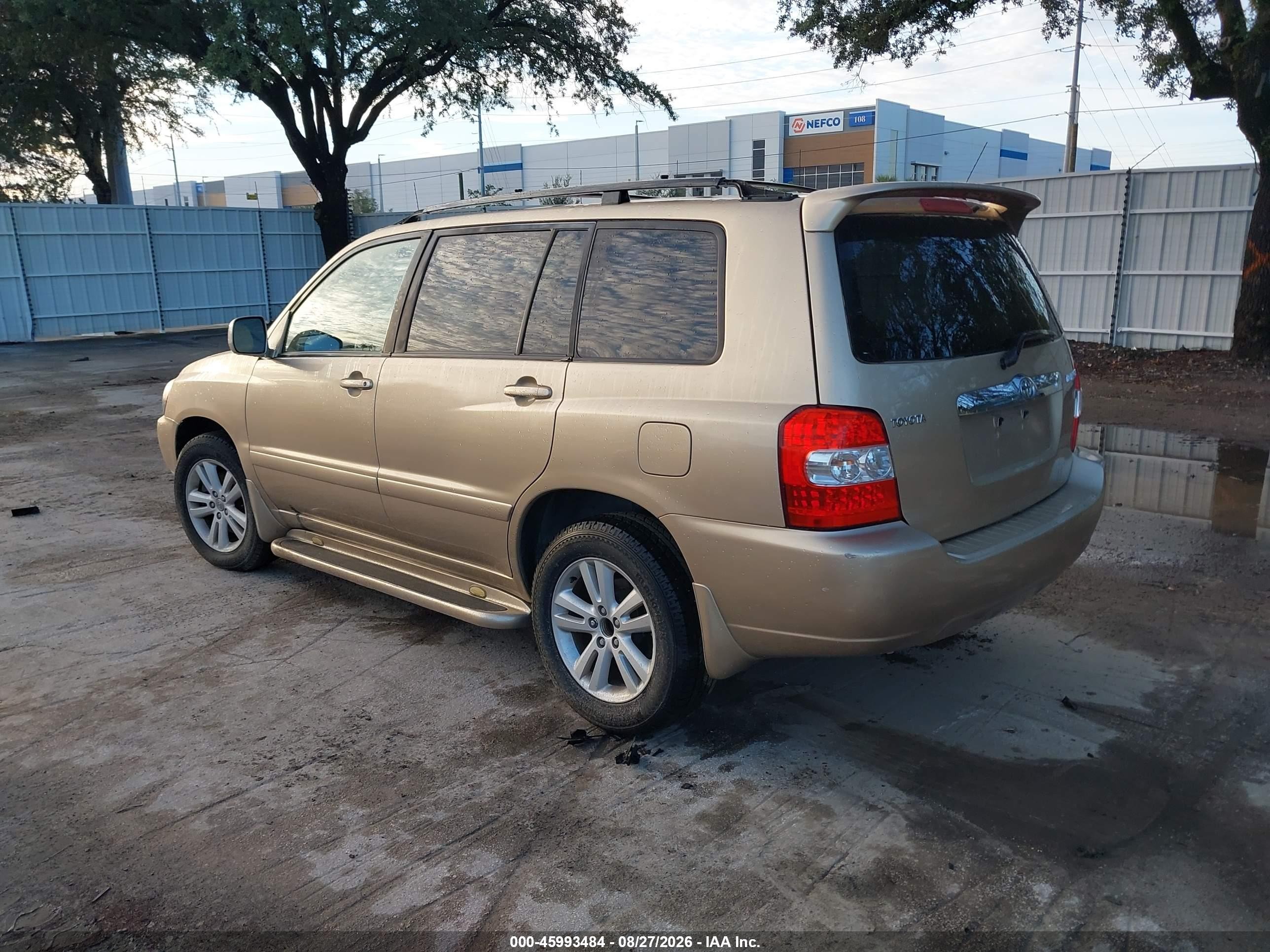 2007 Toyota Highlander Hybrid Gold vin: JTEGW21AX70022450