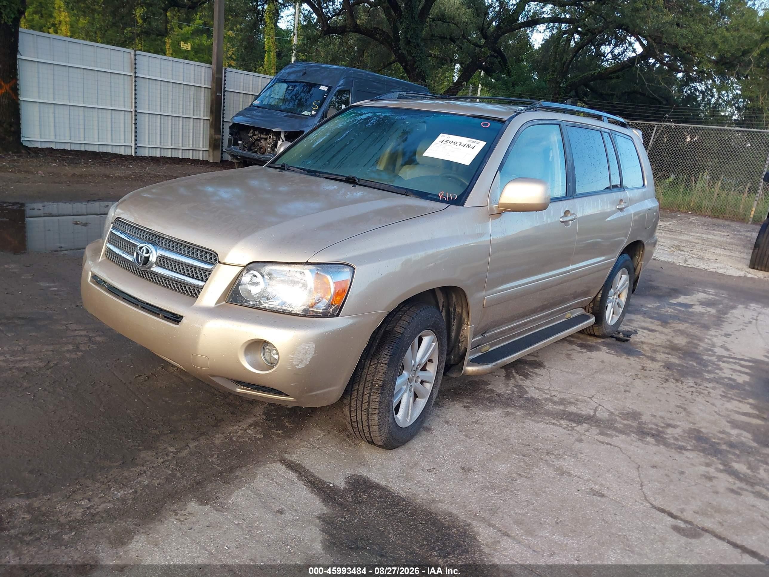 2007 Toyota Highlander Hybrid Gold vin: JTEGW21AX70022450