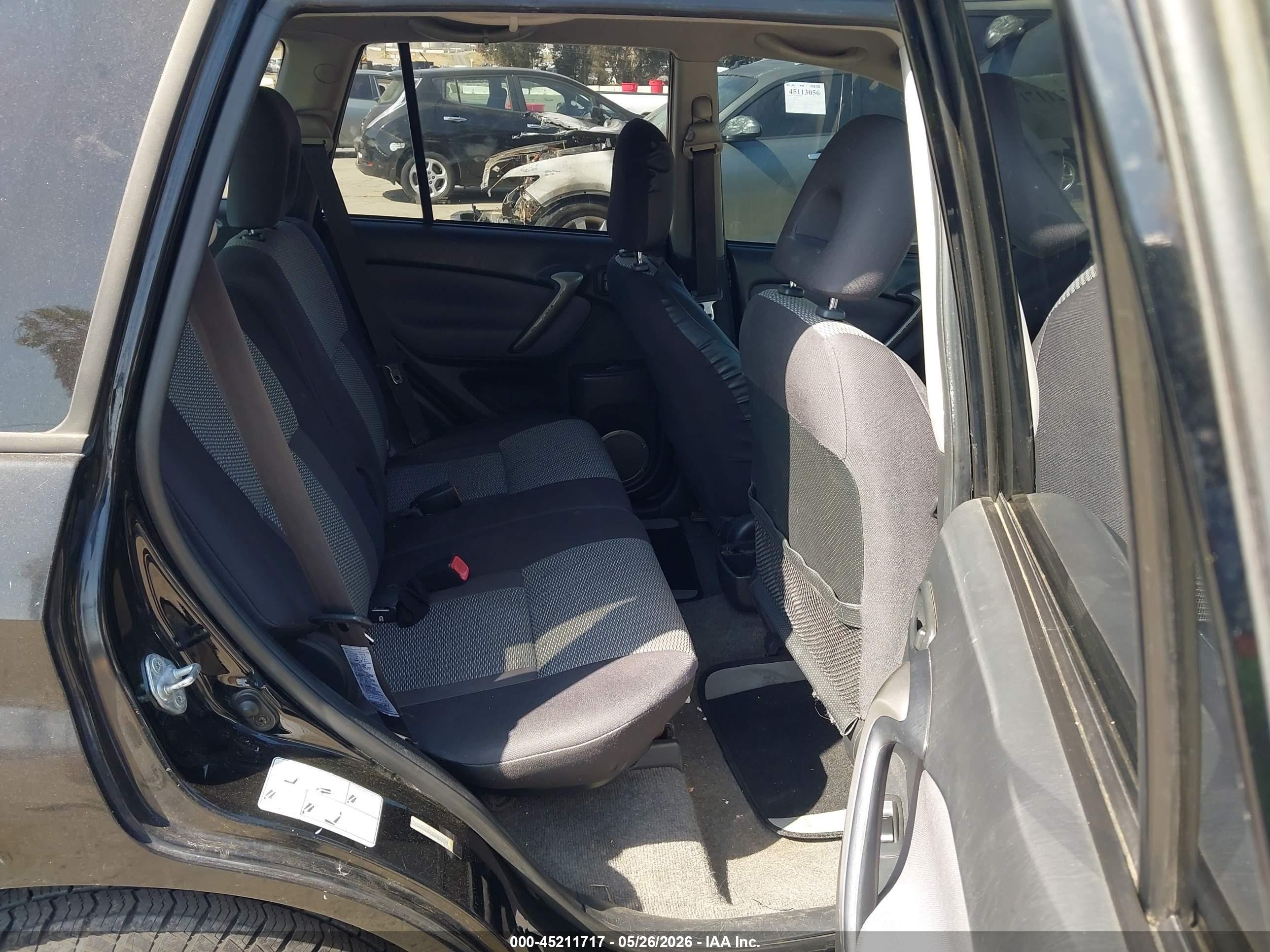 2004 Toyota Rav4   Черный vin: JTEHD20V040016912