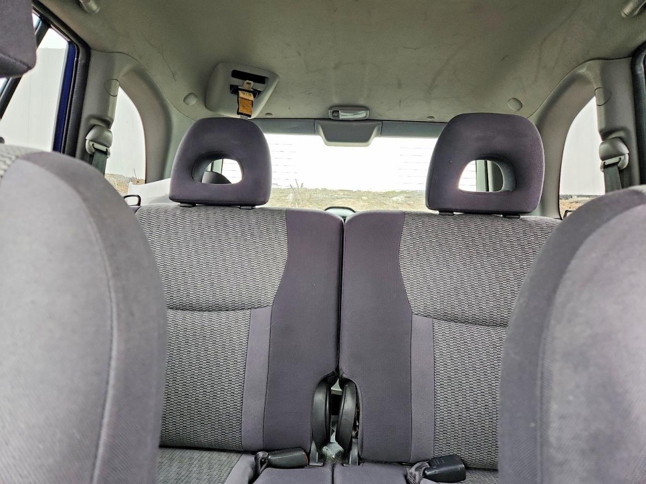 2004 Toyota Rav4 Синий vin: JTEHD20V046016096