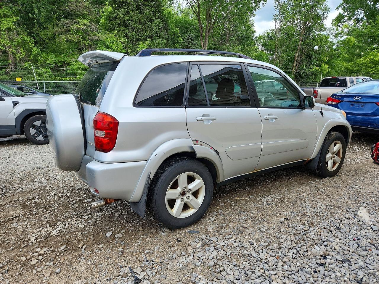 2004 Toyota Rav4 Base Silver vin: JTEHD20V146004233