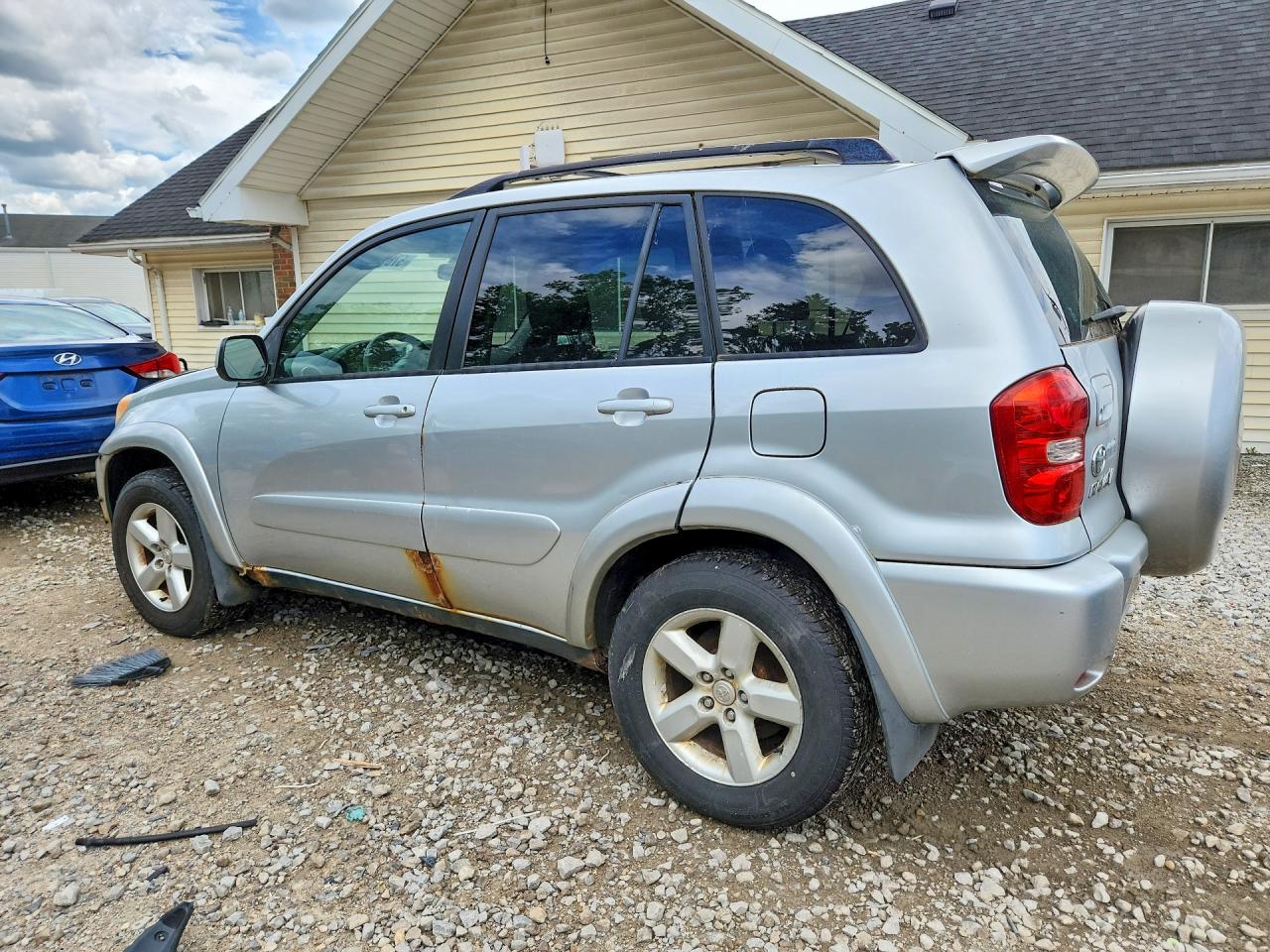2004 Toyota Rav4 Base Silver vin: JTEHD20V146004233