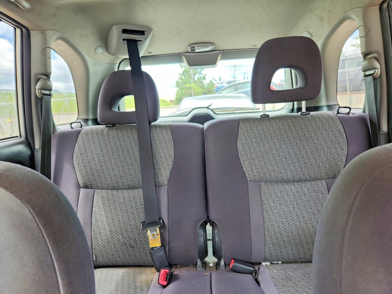 2004 Toyota Rav4 Base Silver vin: JTEHD20V146004233