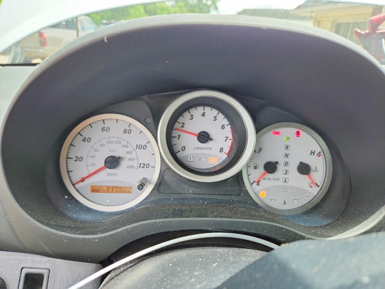 2004 Toyota Rav4 Base Silver vin: JTEHD20V146004233