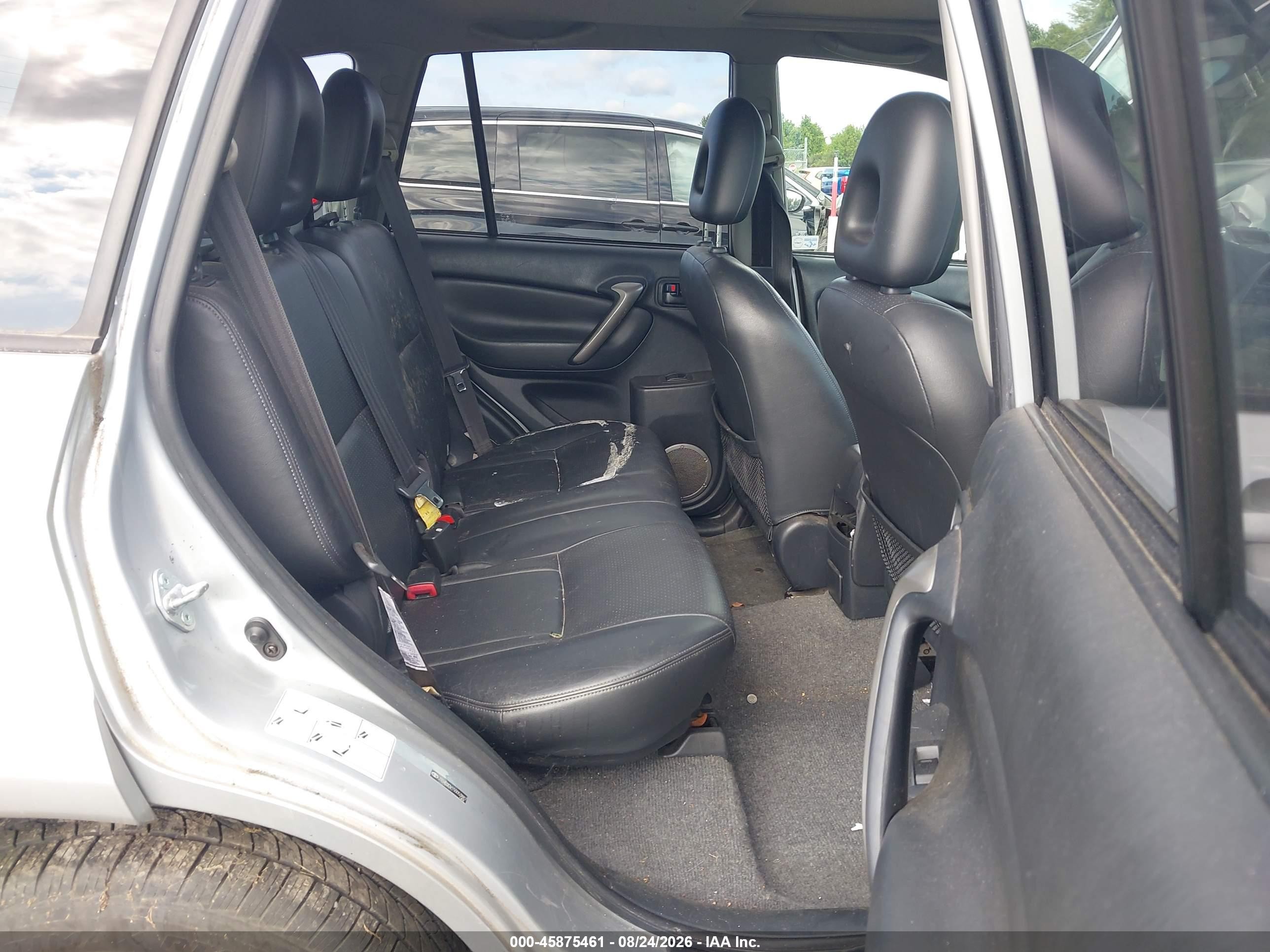 2005 Toyota Rav4   Silver vin: JTEHD20V150053887