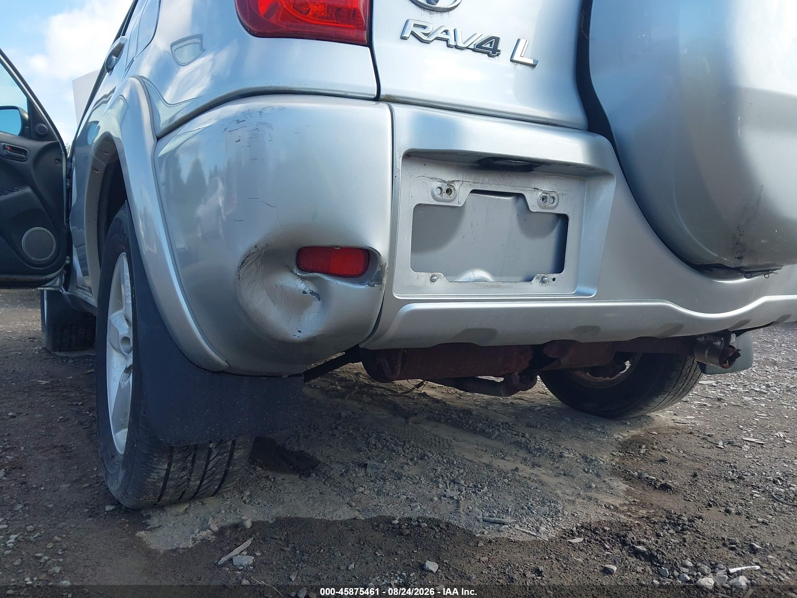2005 Toyota Rav4   Silver vin: JTEHD20V150053887