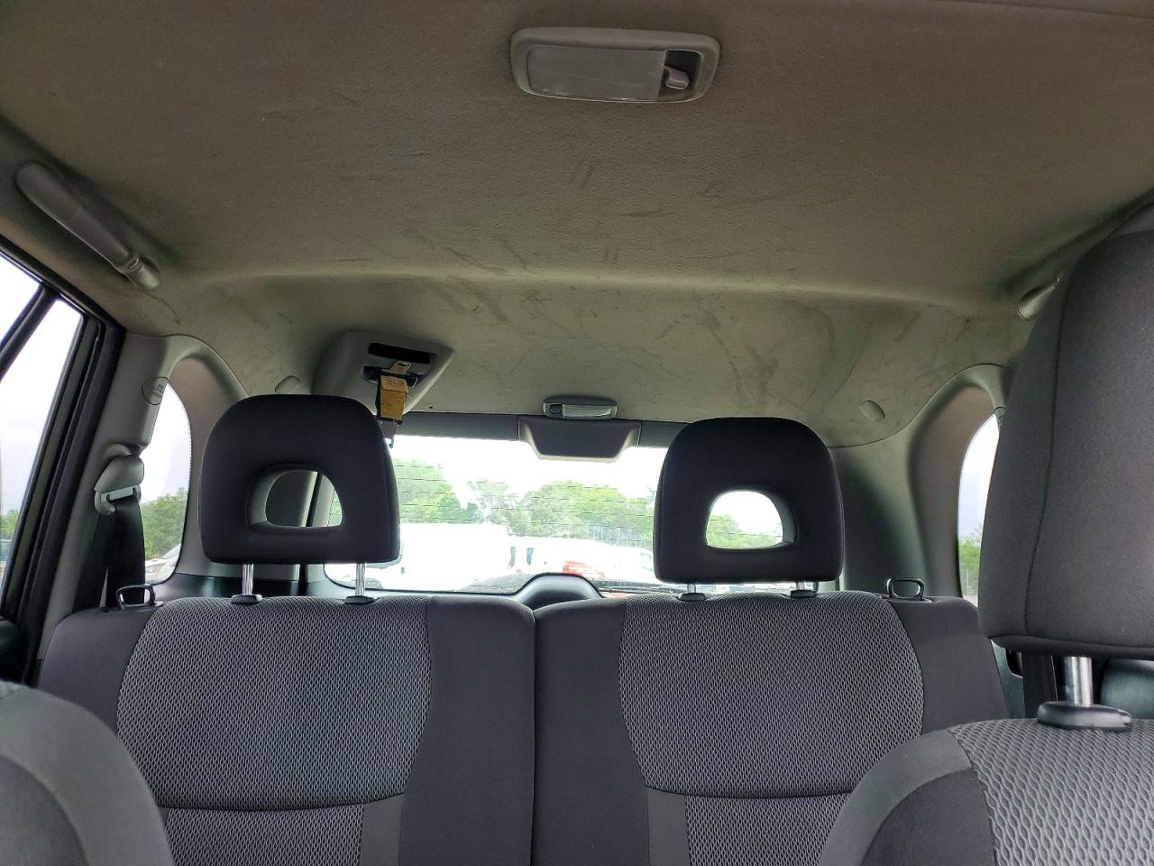 2005 Toyota Rav4 Base Gray vin: JTEHD20V156036231