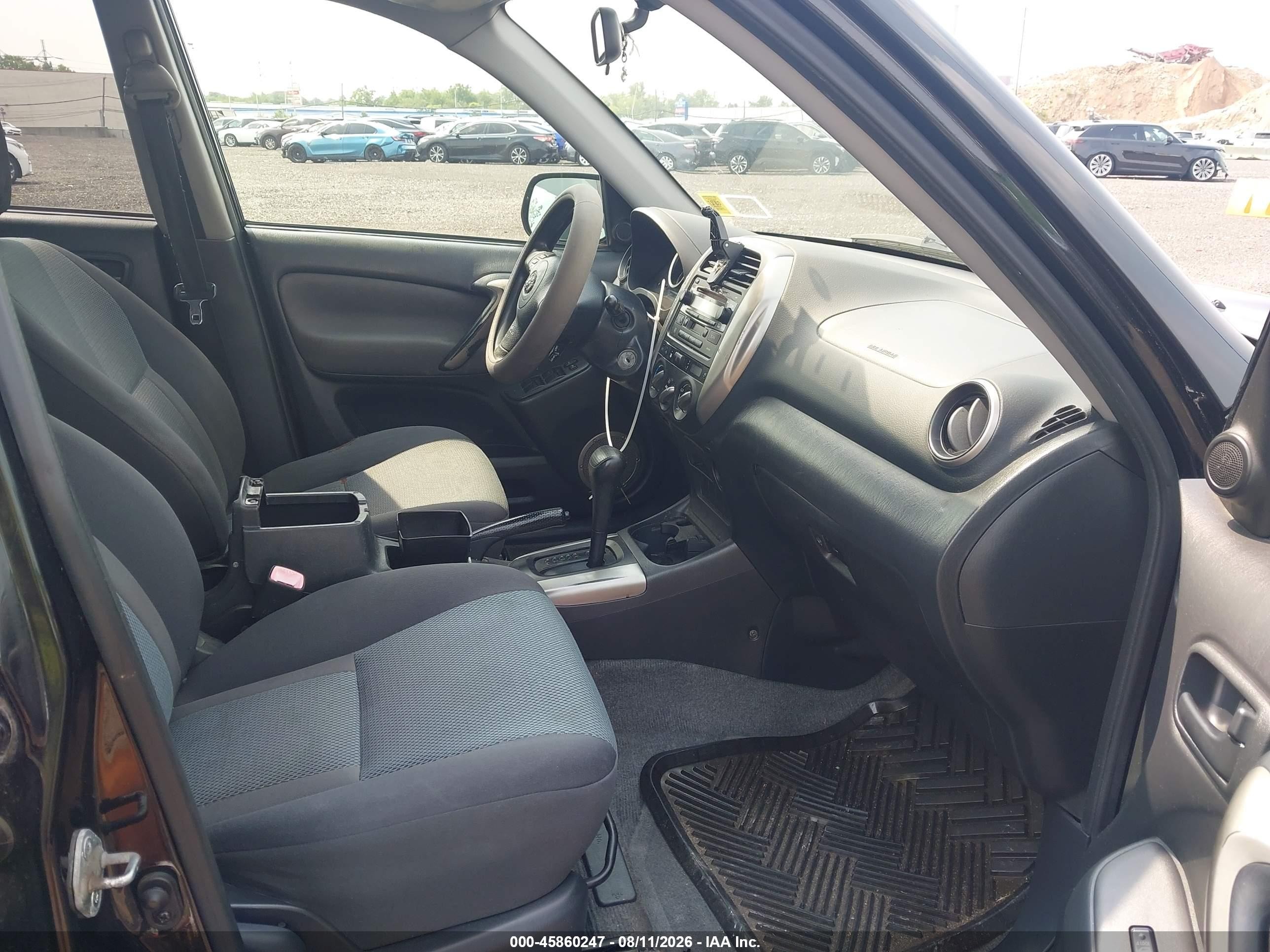 2005 Toyota Rav4   Black vin: JTEHD20V250047421