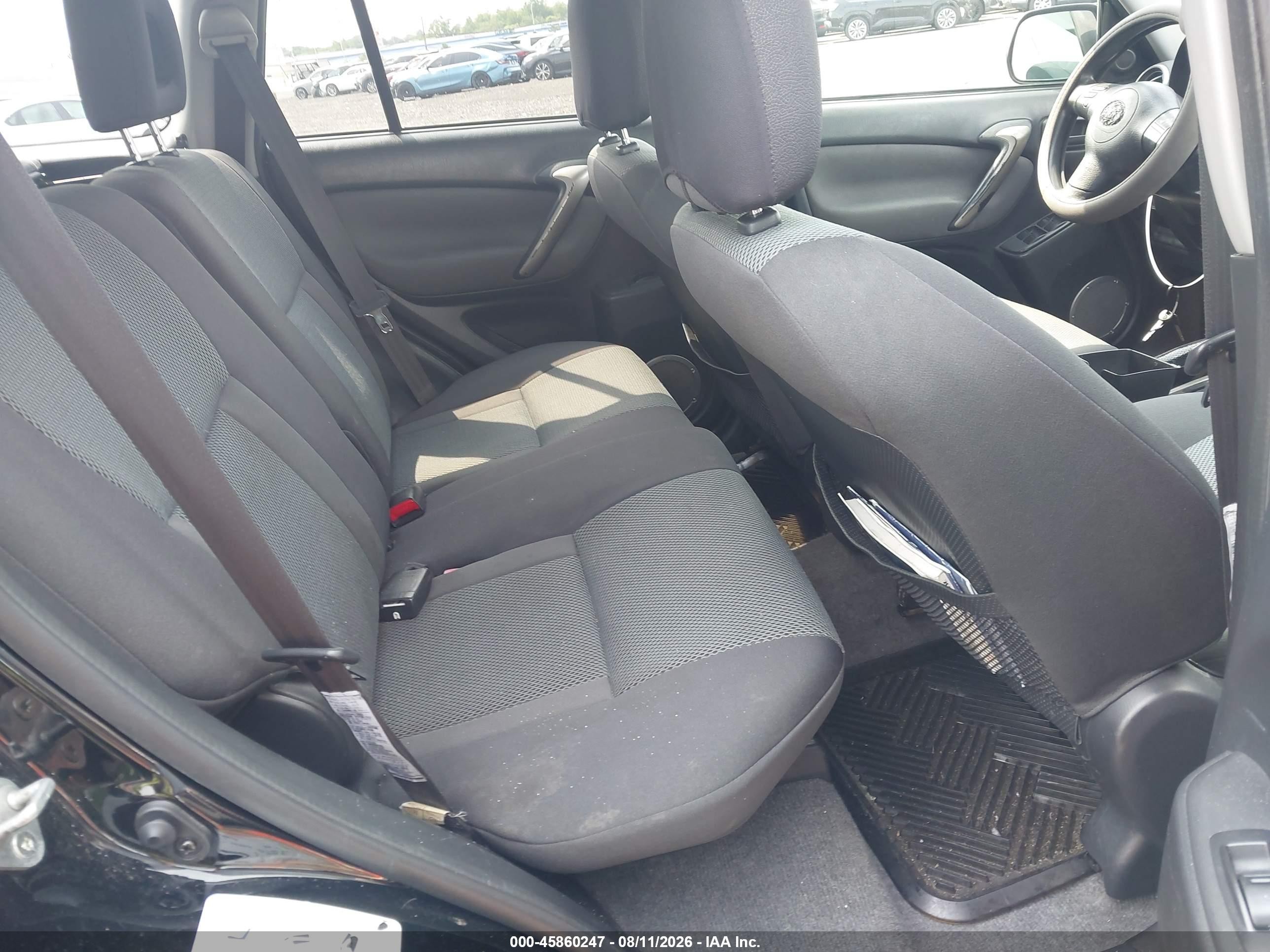 2005 Toyota Rav4   Black vin: JTEHD20V250047421