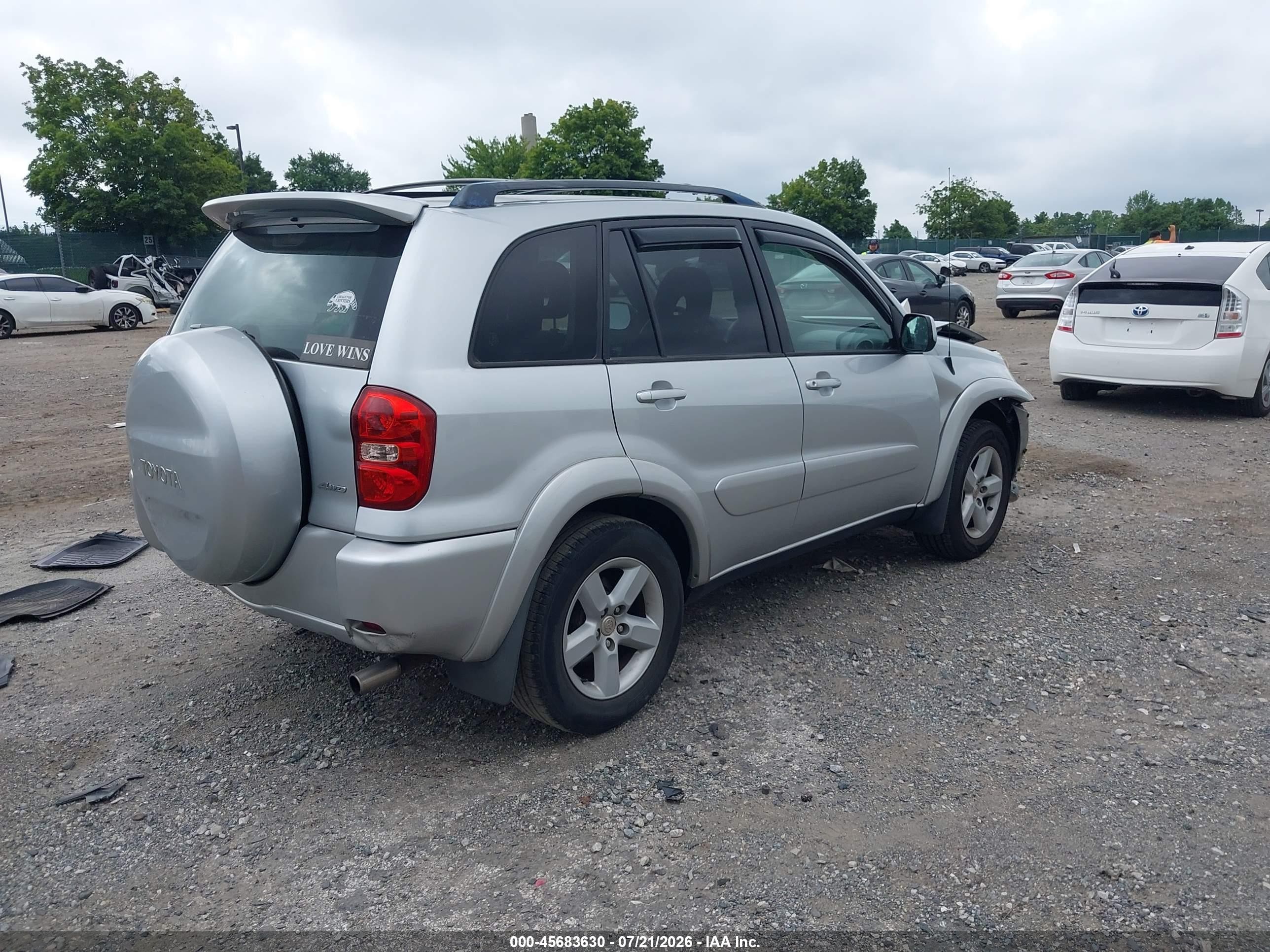 2005 Toyota Rav4   Silver vin: JTEHD20V250050982