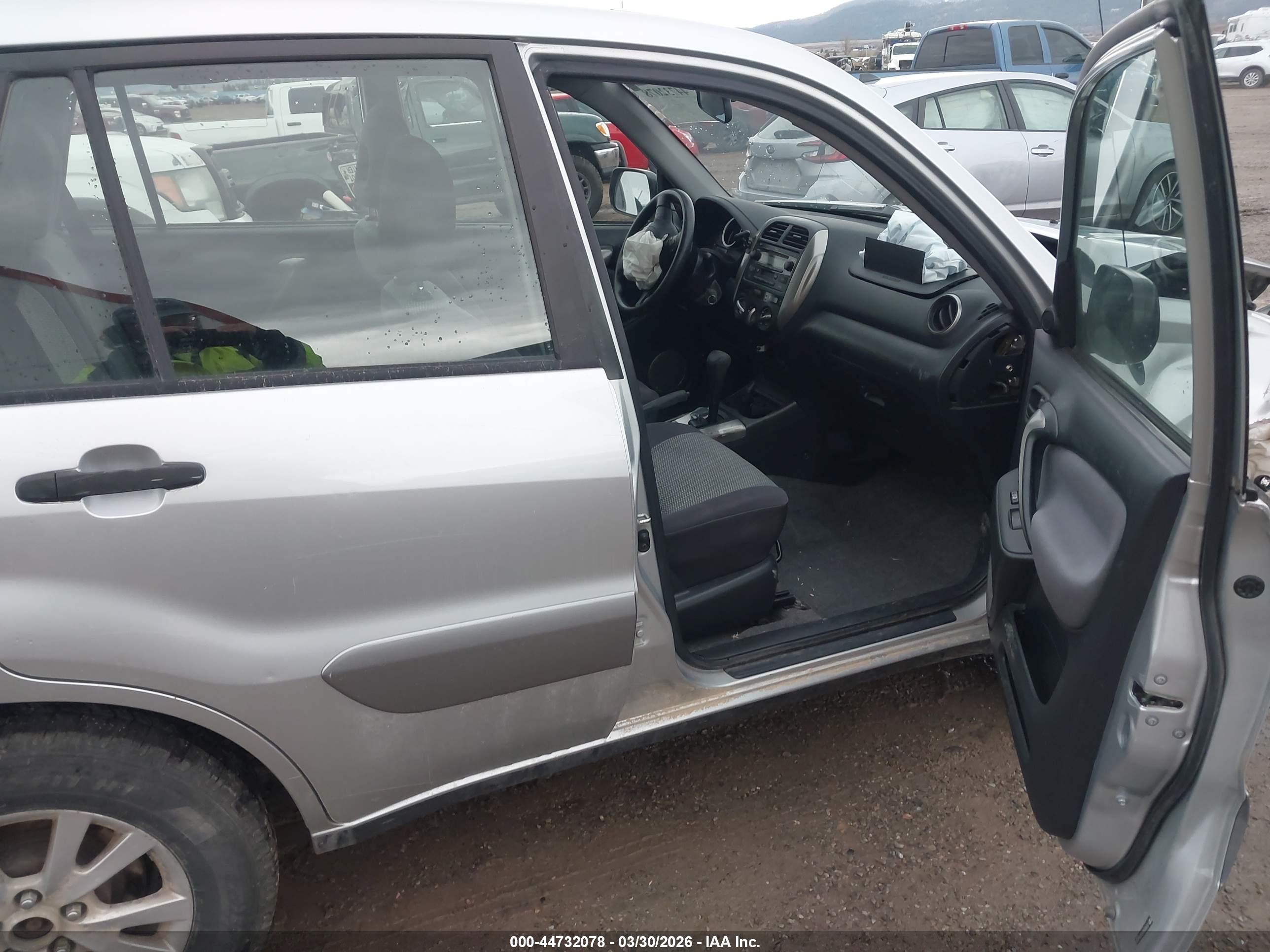 2005 Toyota Rav4 Серый vin: JTEHD20V250054353