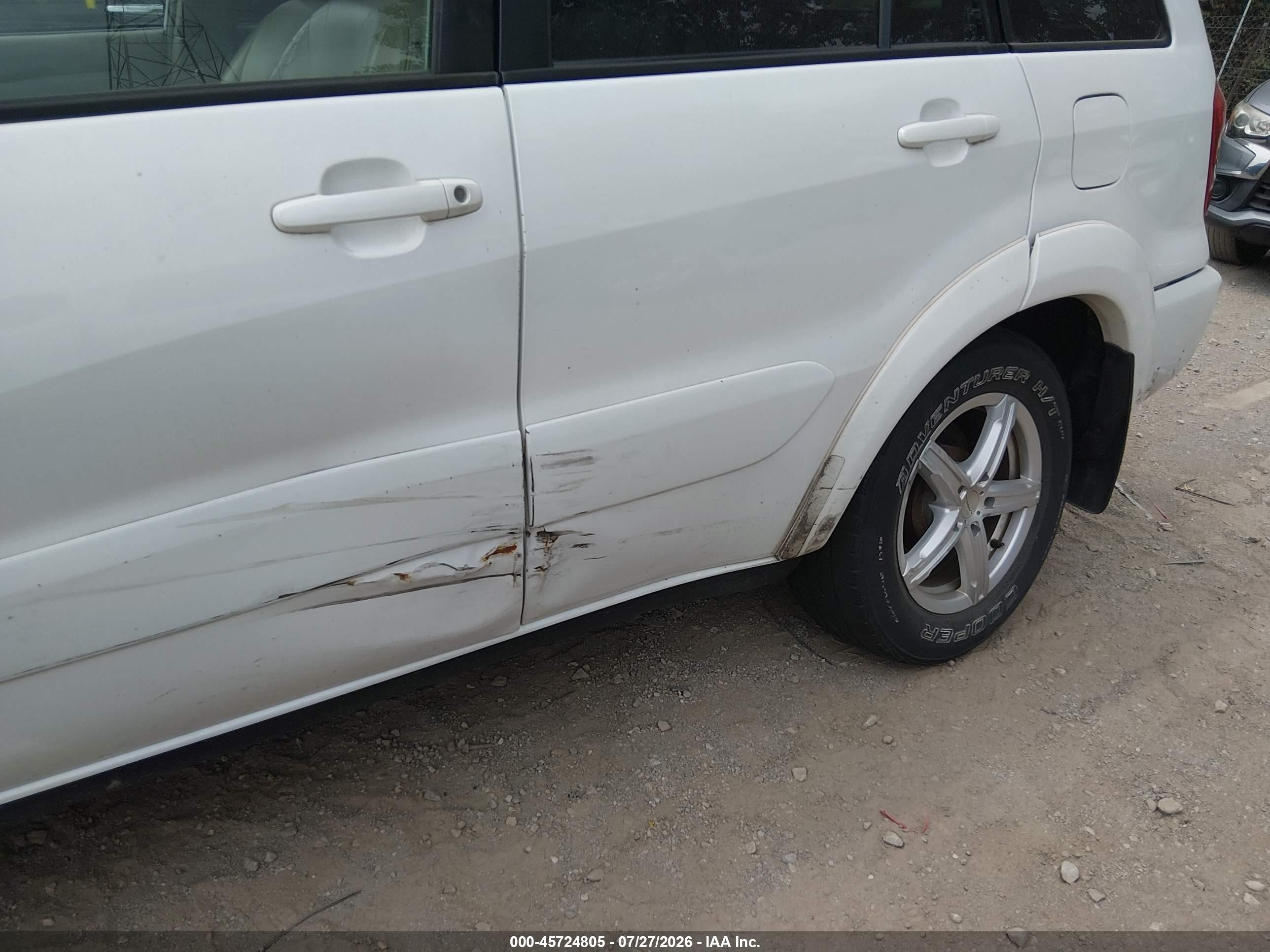 2004 Toyota Rav4   Белый vin: JTEHD20V340020369