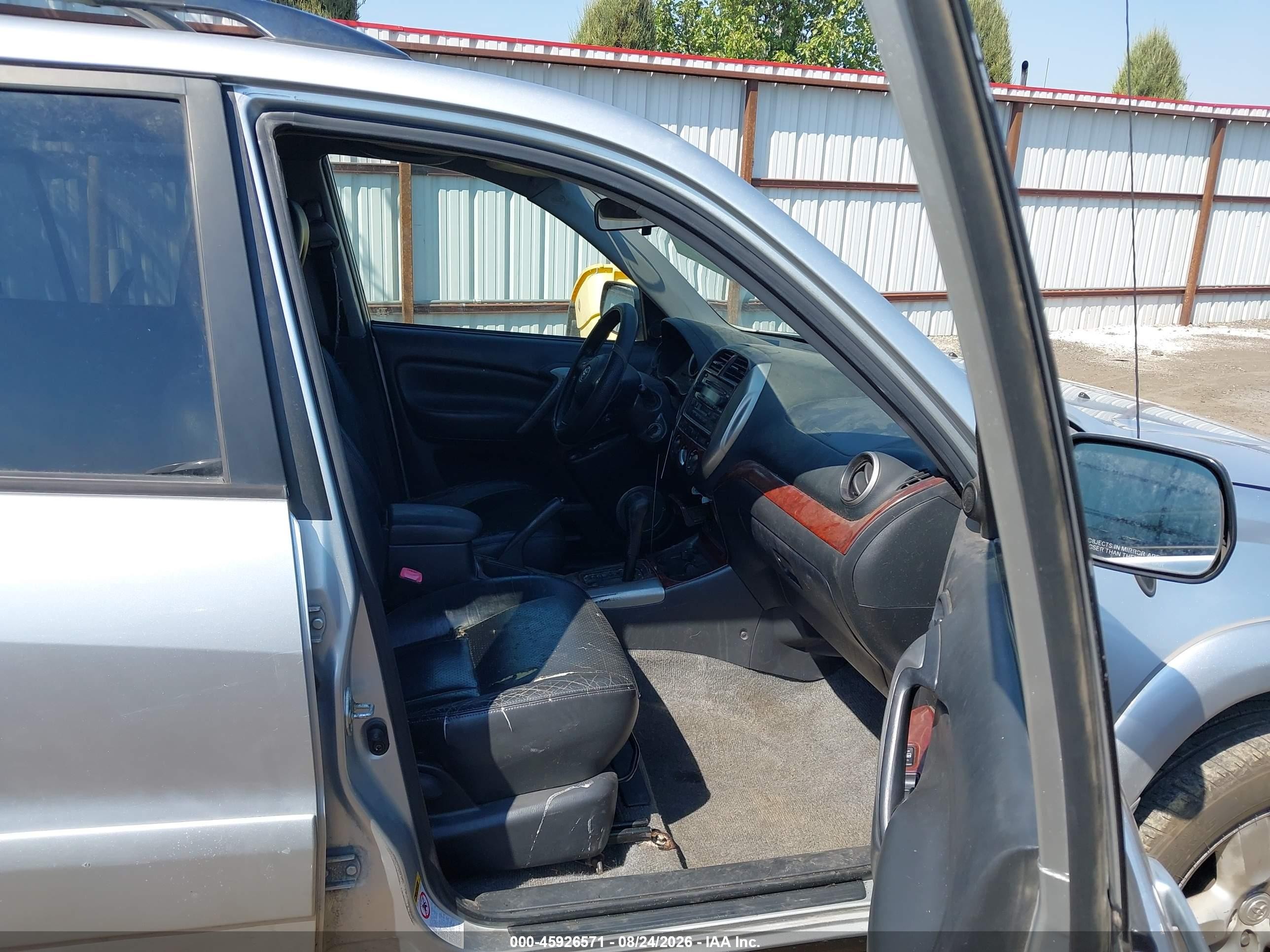 2004 Toyota Rav4   Silver vin: JTEHD20V346010812