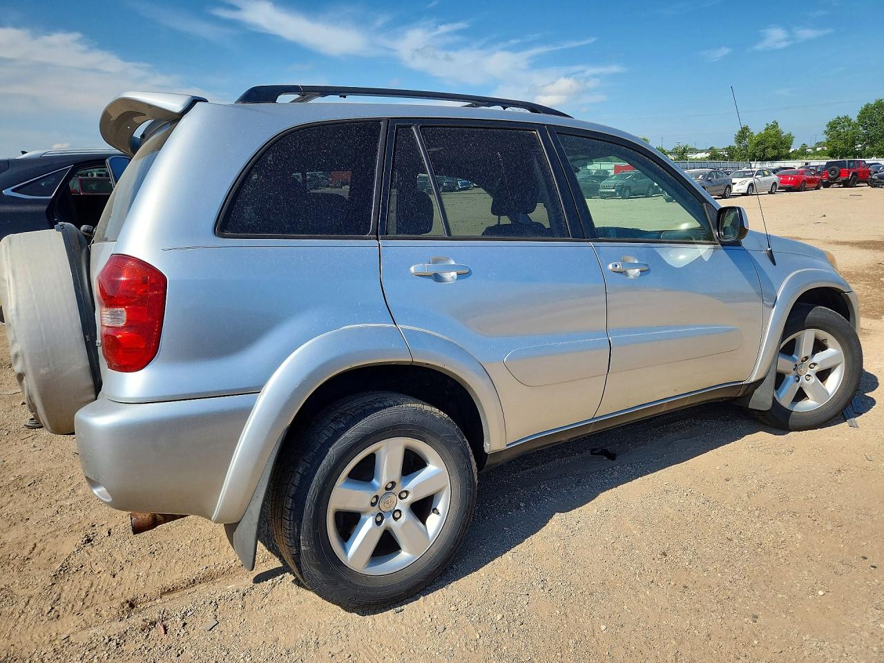 2005 Toyota Rav4 Base Серебряный vin: JTEHD20V356040927