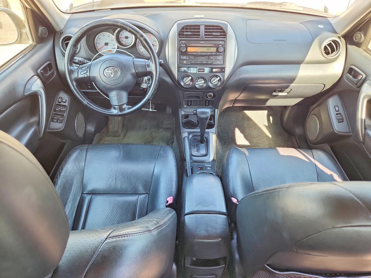 2005 Toyota Rav4 Base Серебряный vin: JTEHD20V356040927