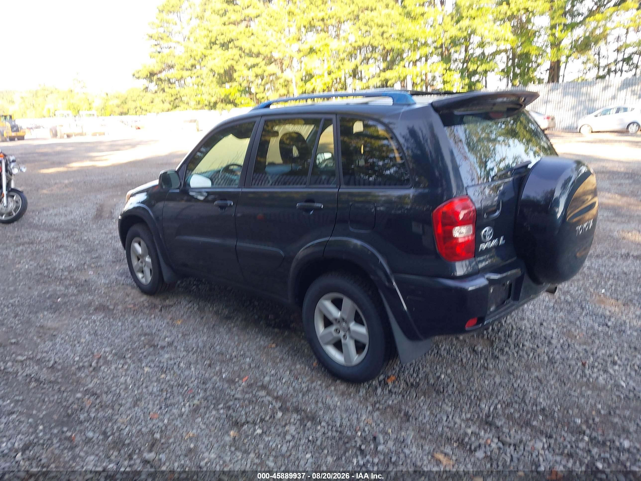 2005 Toyota Rav4   Black vin: JTEHD20V356047313