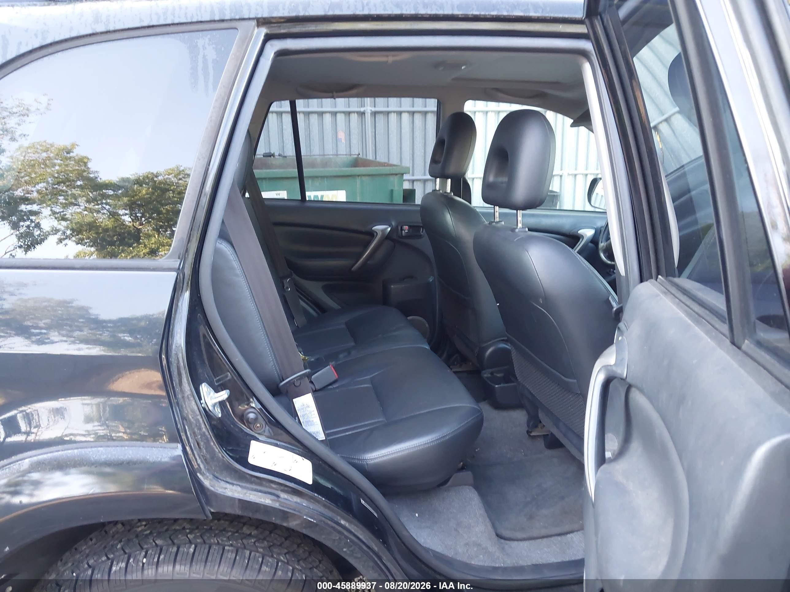 2005 Toyota Rav4   Black vin: JTEHD20V356047313