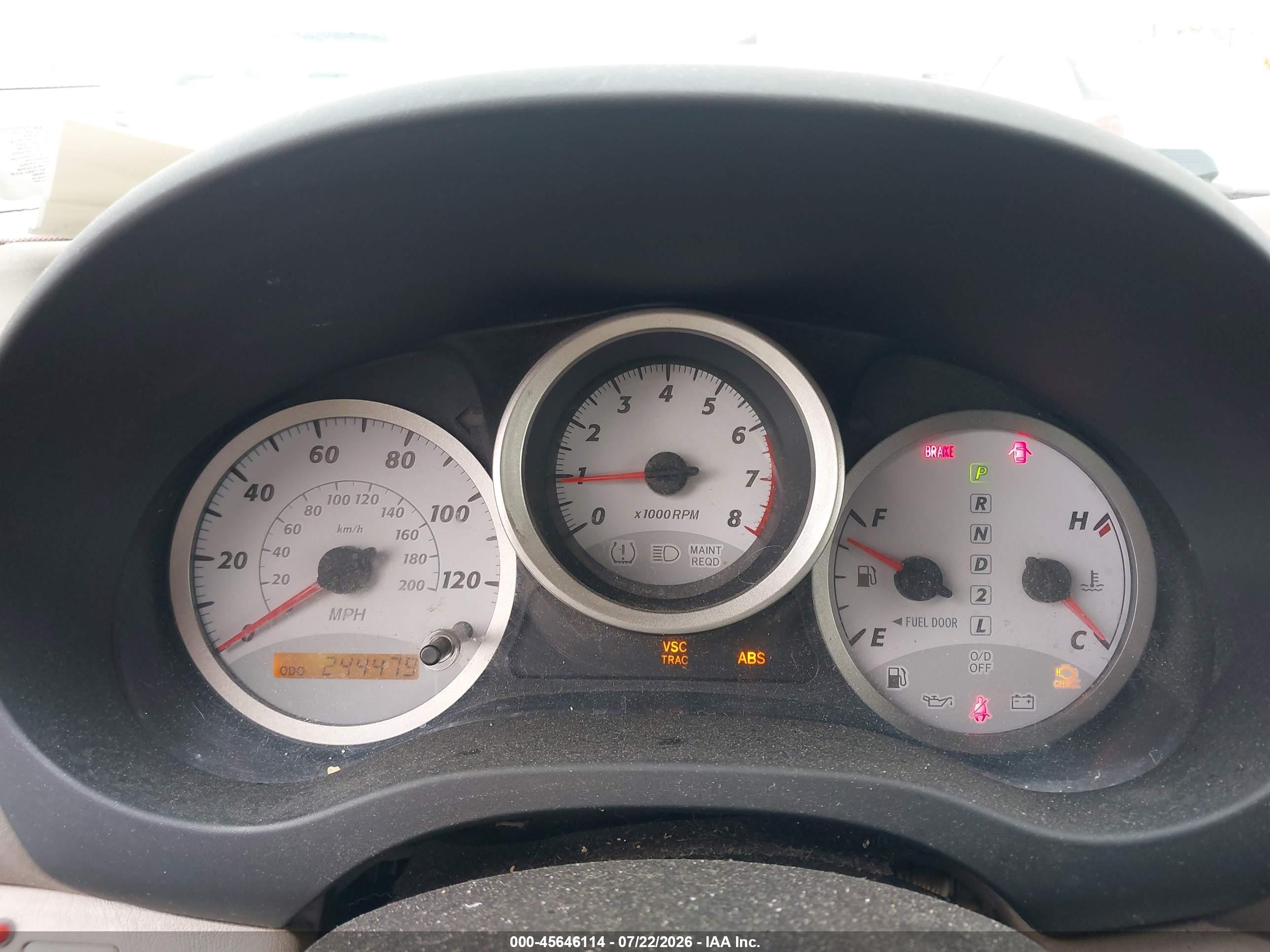 2004 Toyota Rav4   Red vin: JTEHD20V440011390
