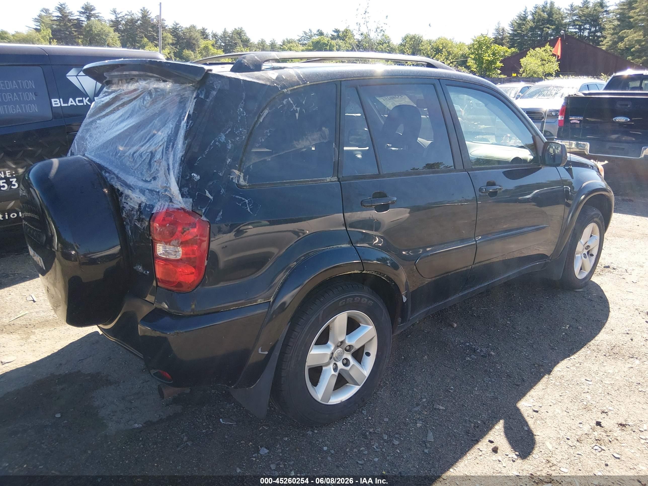 2005 Toyota Rav4   Black vin: JTEHD20V456028401
