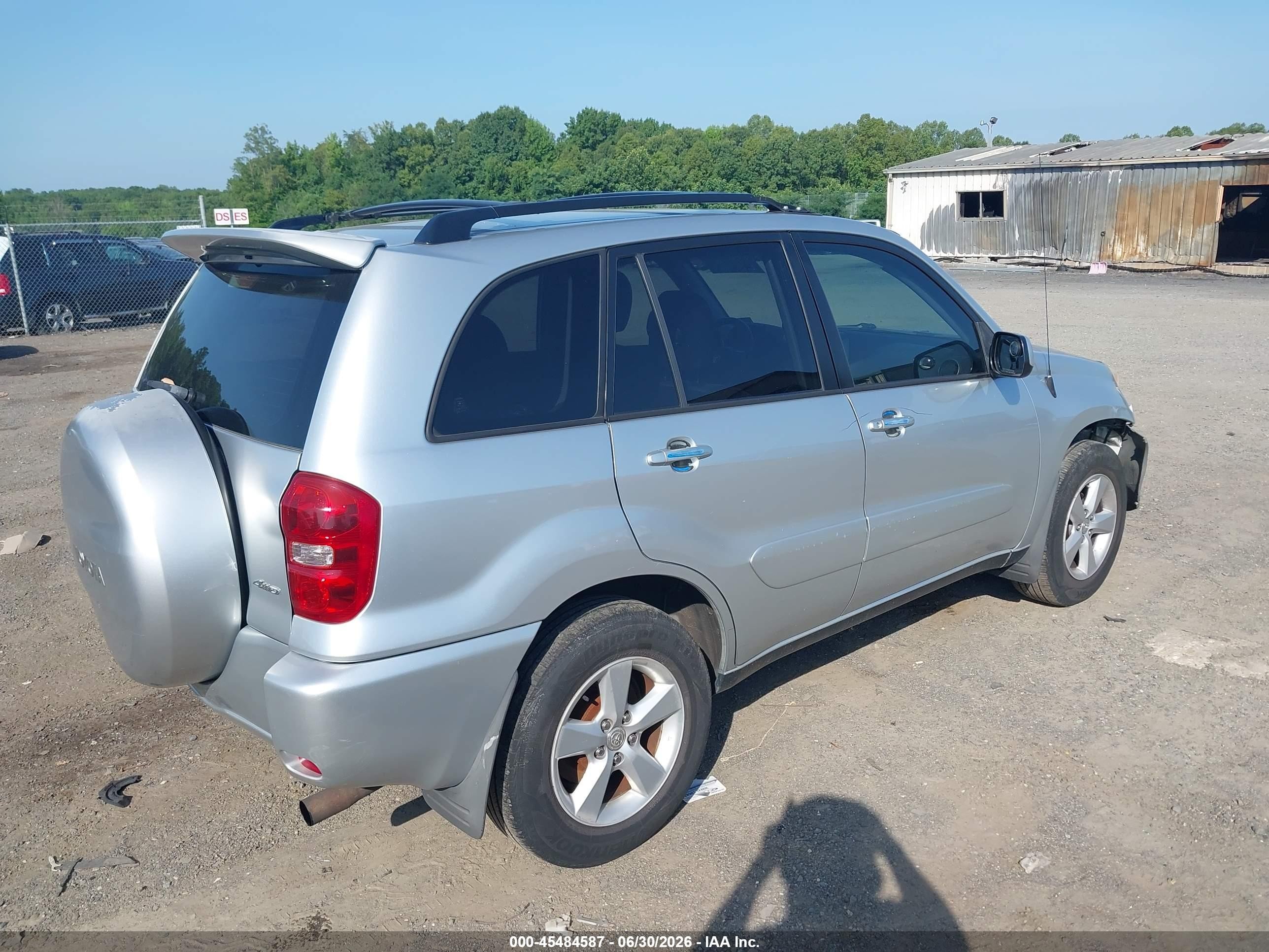 2005 Toyota Rav4   Silver vin: JTEHD20V456029497