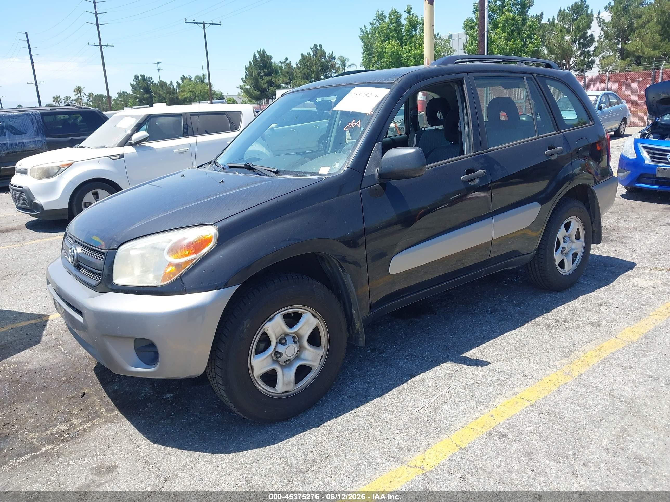 2005 Toyota Rav4   Black vin: JTEHD20V456039205