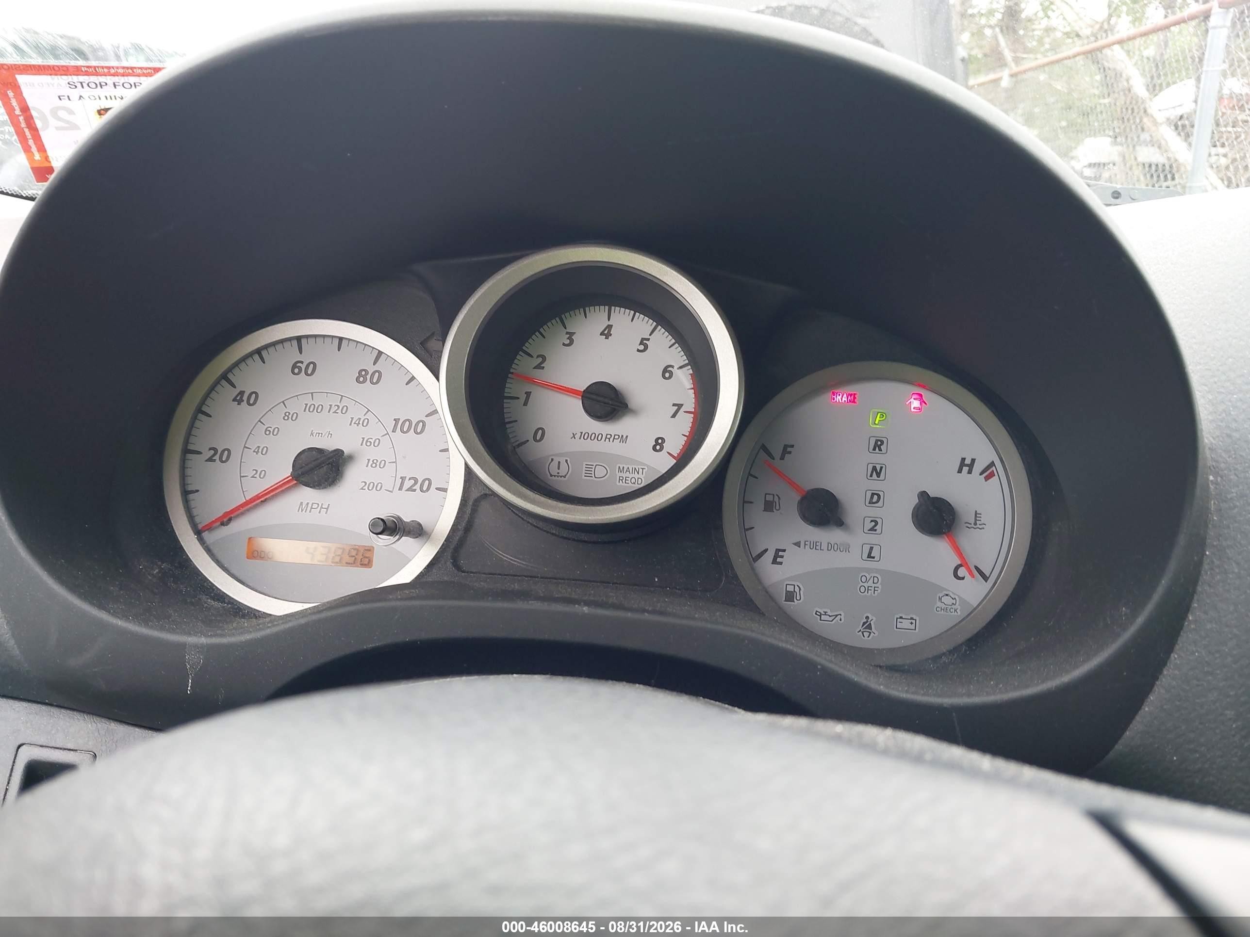 2004 Toyota Rav4   Silver vin: JTEHD20V546017874