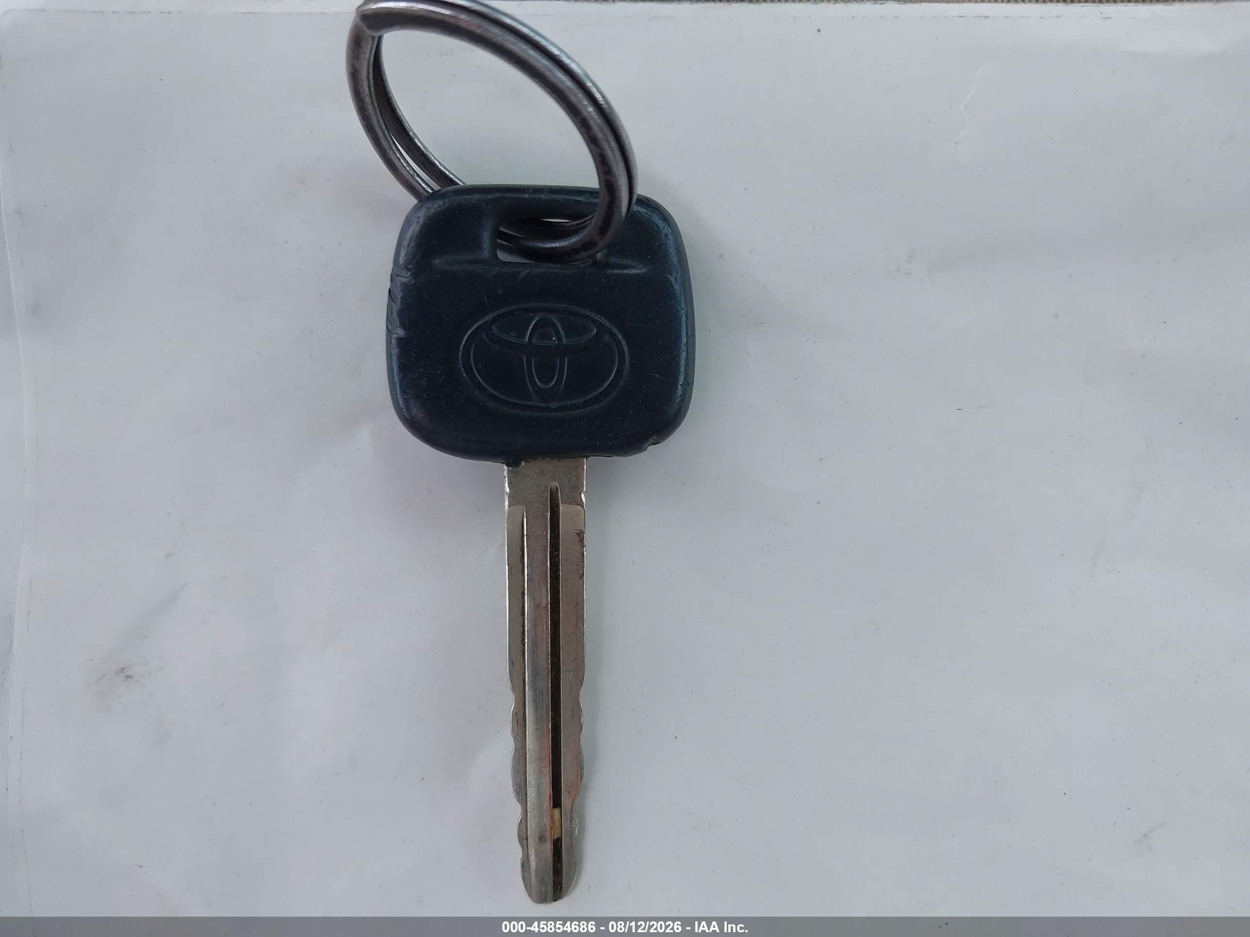 2005 Toyota Rav4   Green vin: JTEHD20V550043587