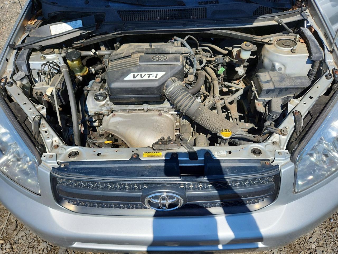 2005 Toyota Rav4 Base Silver vin: JTEHD20V550052600