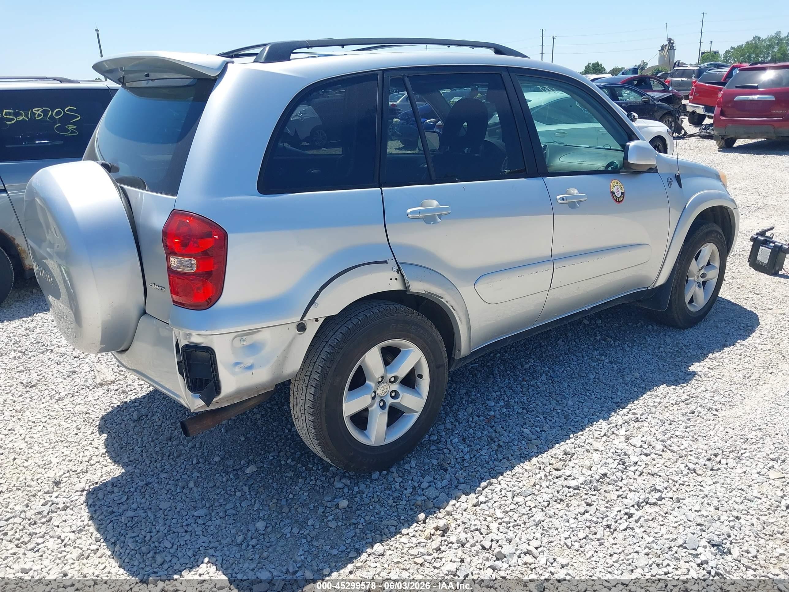 2005 Toyota Rav4   Серебряный vin: JTEHD20V556027757