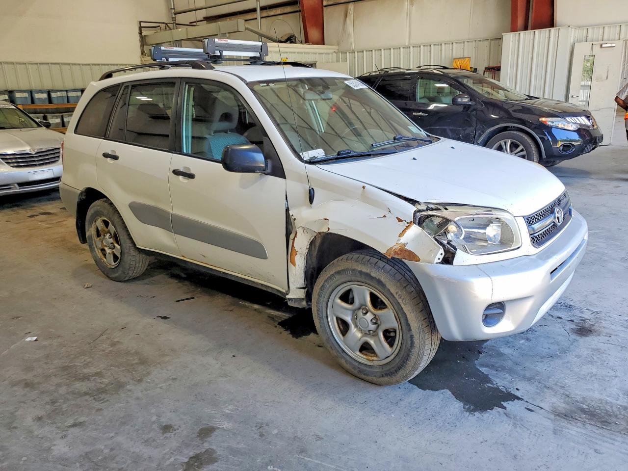 2005 Toyota Rav4 Base White vin: JTEHD20V556035213