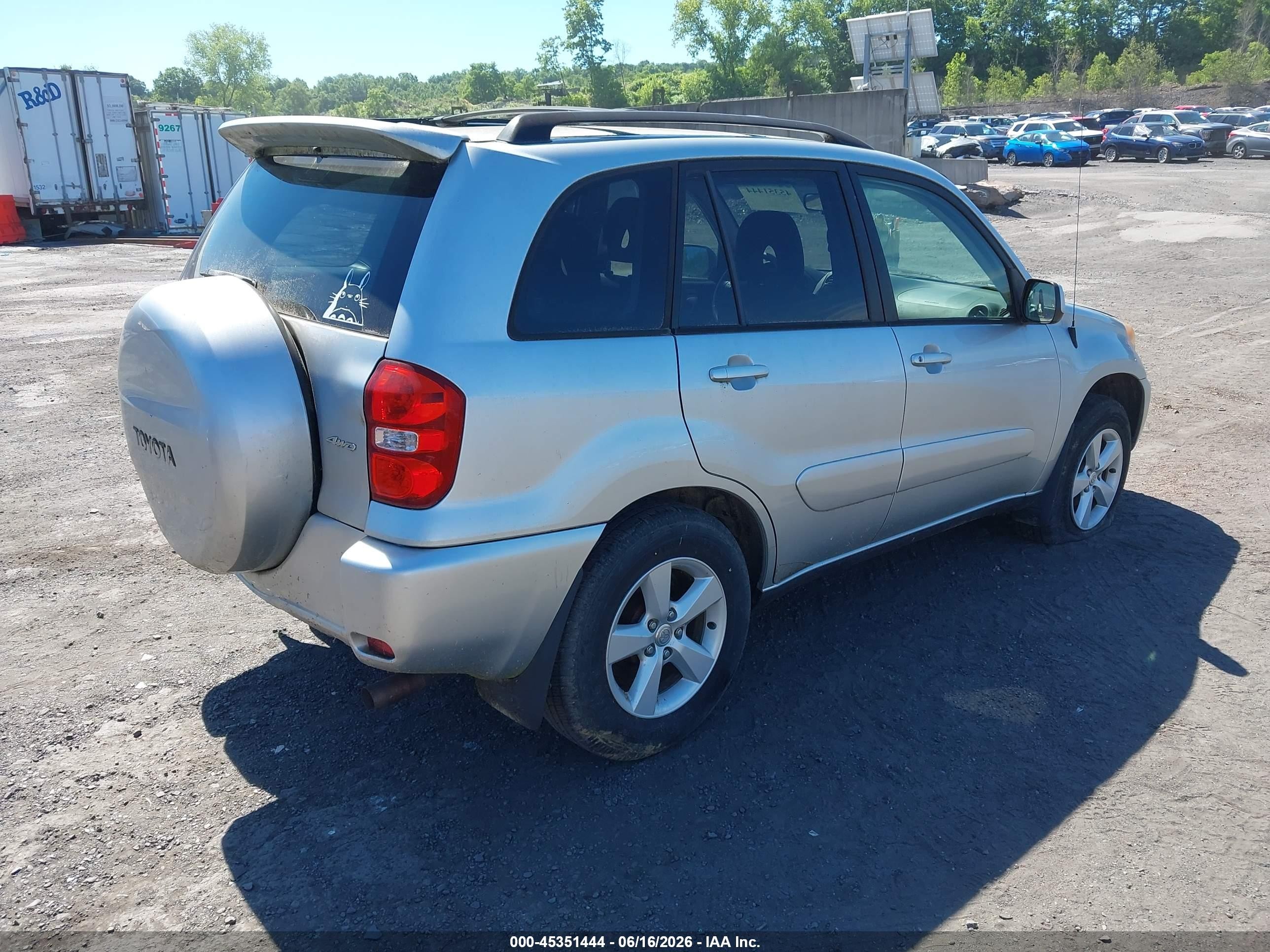 2004 Toyota Rav4   Silver vin: JTEHD20V640020673