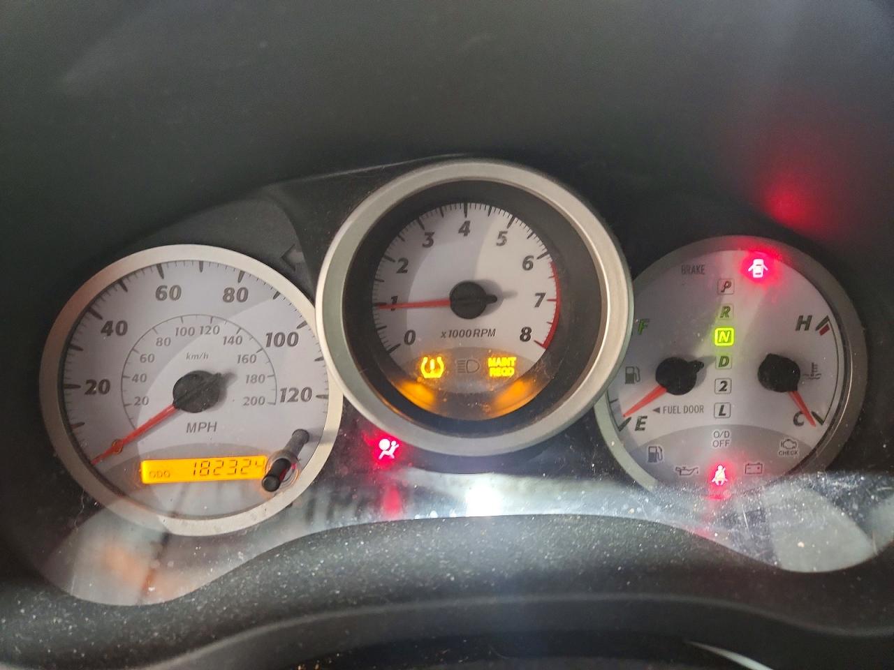 2004 Toyota Rav4 Base Black vin: JTEHD20V640037098
