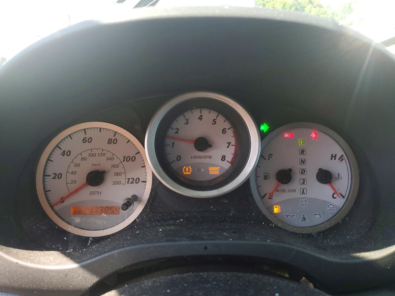 2004 Toyota Rav4 Base Silver vin: JTEHD20V646022162