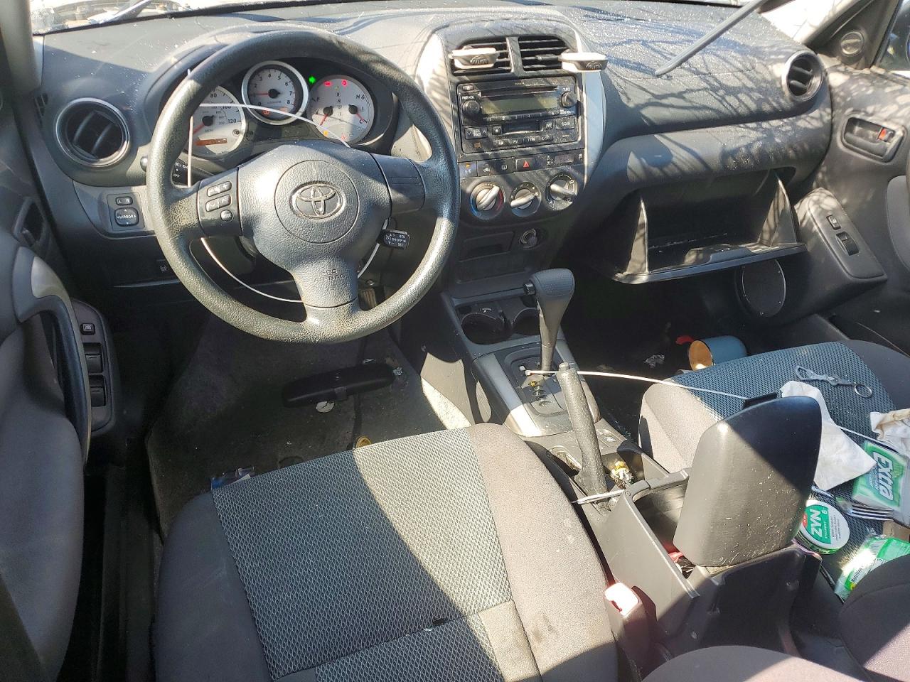 2004 Toyota Rav4 Base Silver vin: JTEHD20V646022162