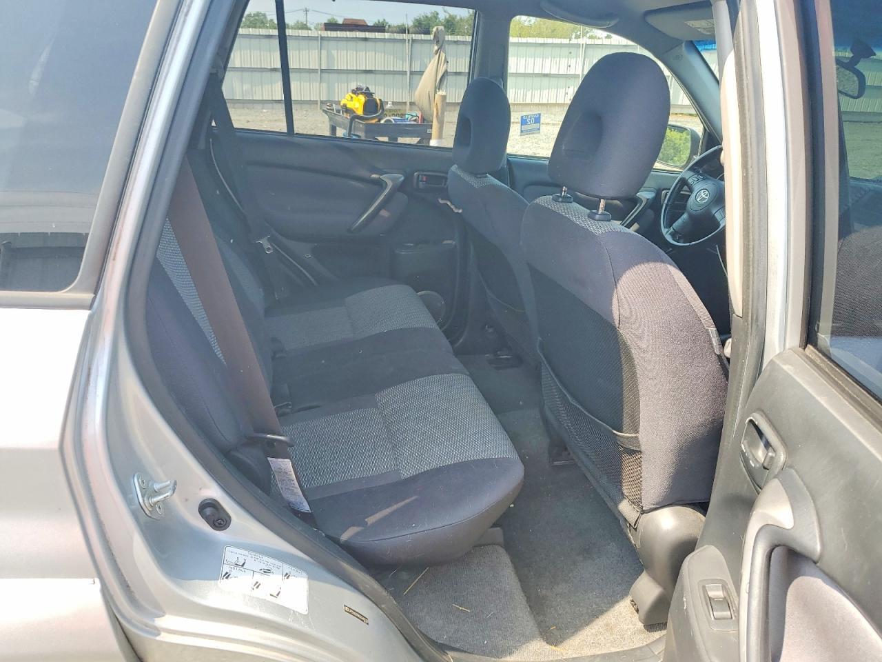 2005 Toyota Rav4 Base Gray vin: JTEHD20V650046238