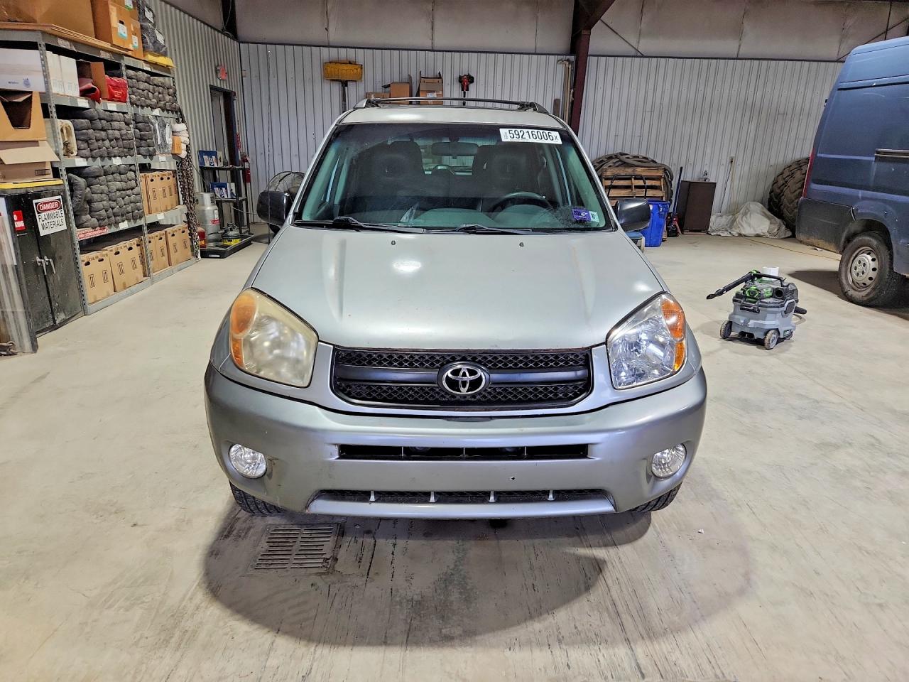 2005 Toyota Rav4 Base Silver vin: JTEHD20V650049964