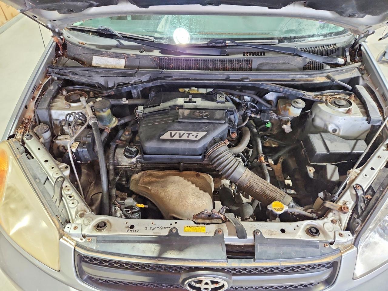 2005 Toyota Rav4 Base Silver vin: JTEHD20V650049964