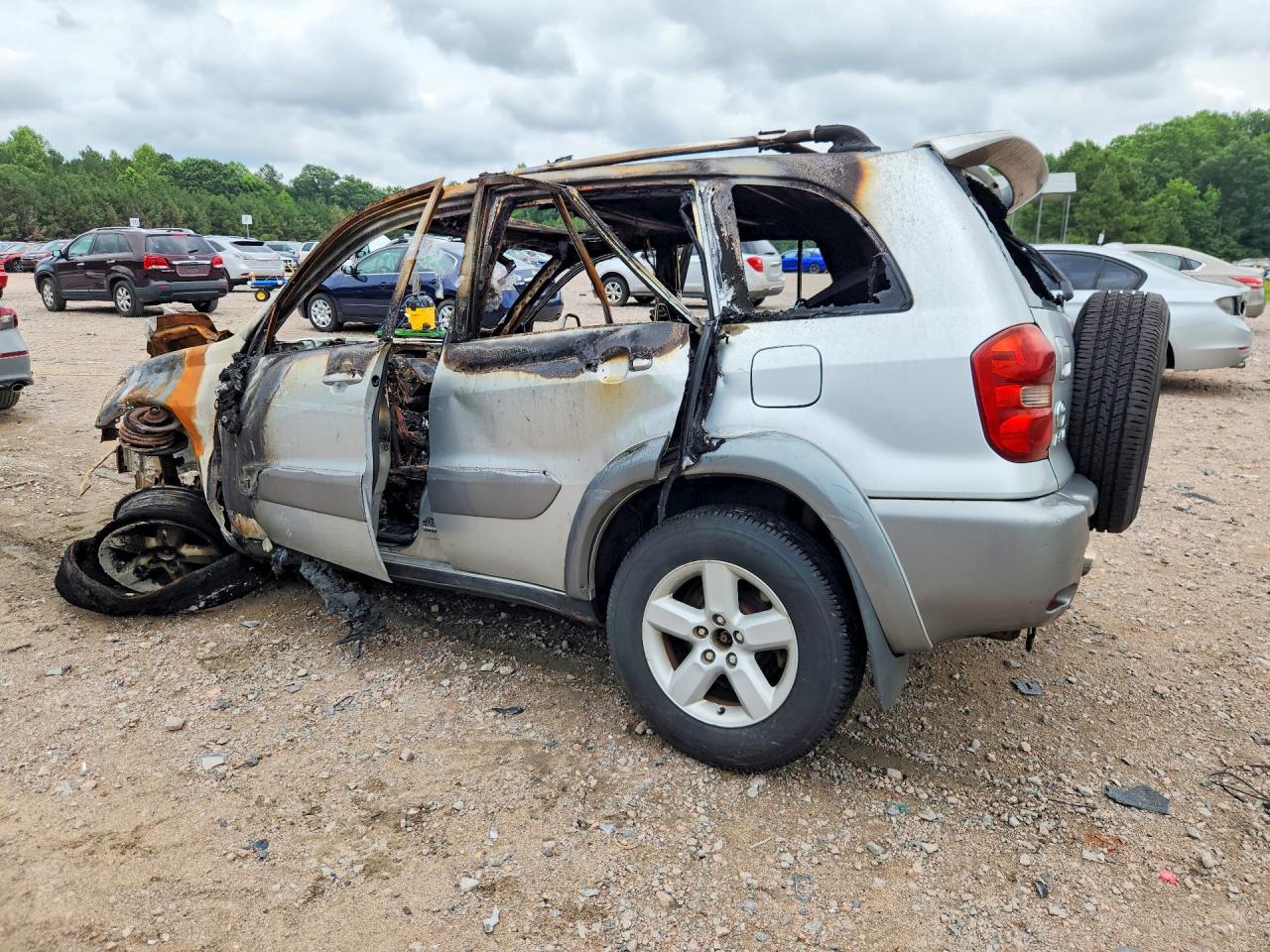 2005 Toyota Rav4 Base Burn vin: JTEHD20V650050242