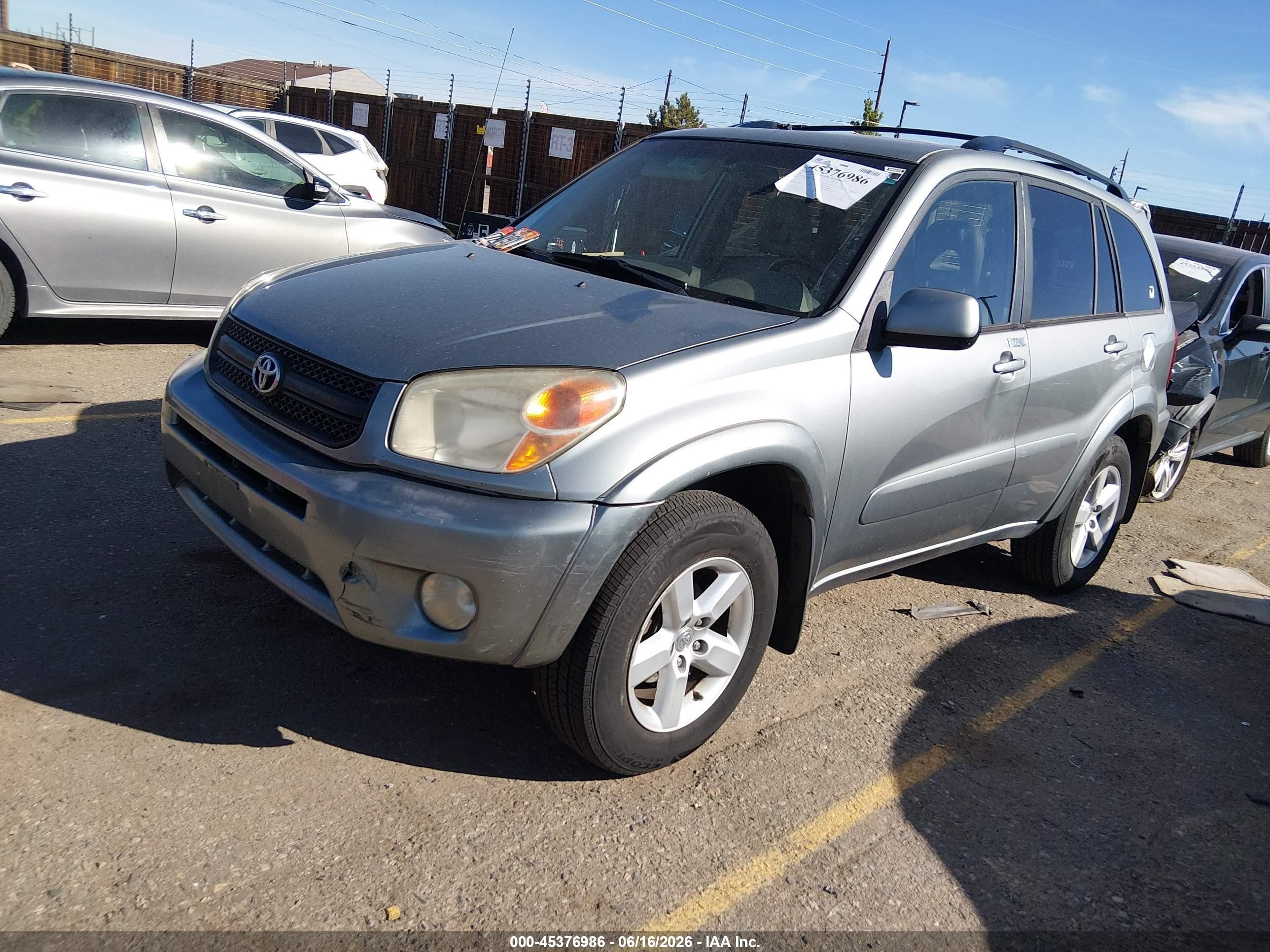 2005 Toyota Rav4   Silver vin: JTEHD20V650058356