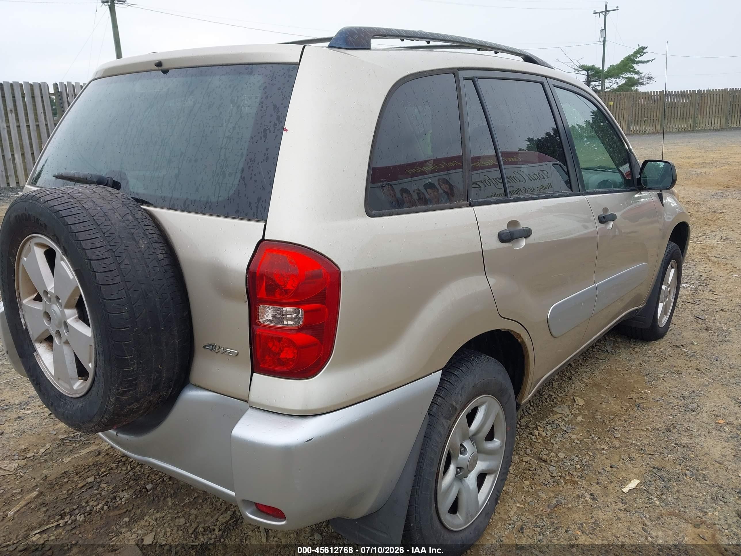 2005 Toyota Rav4   Champagne vin: JTEHD20V650064710